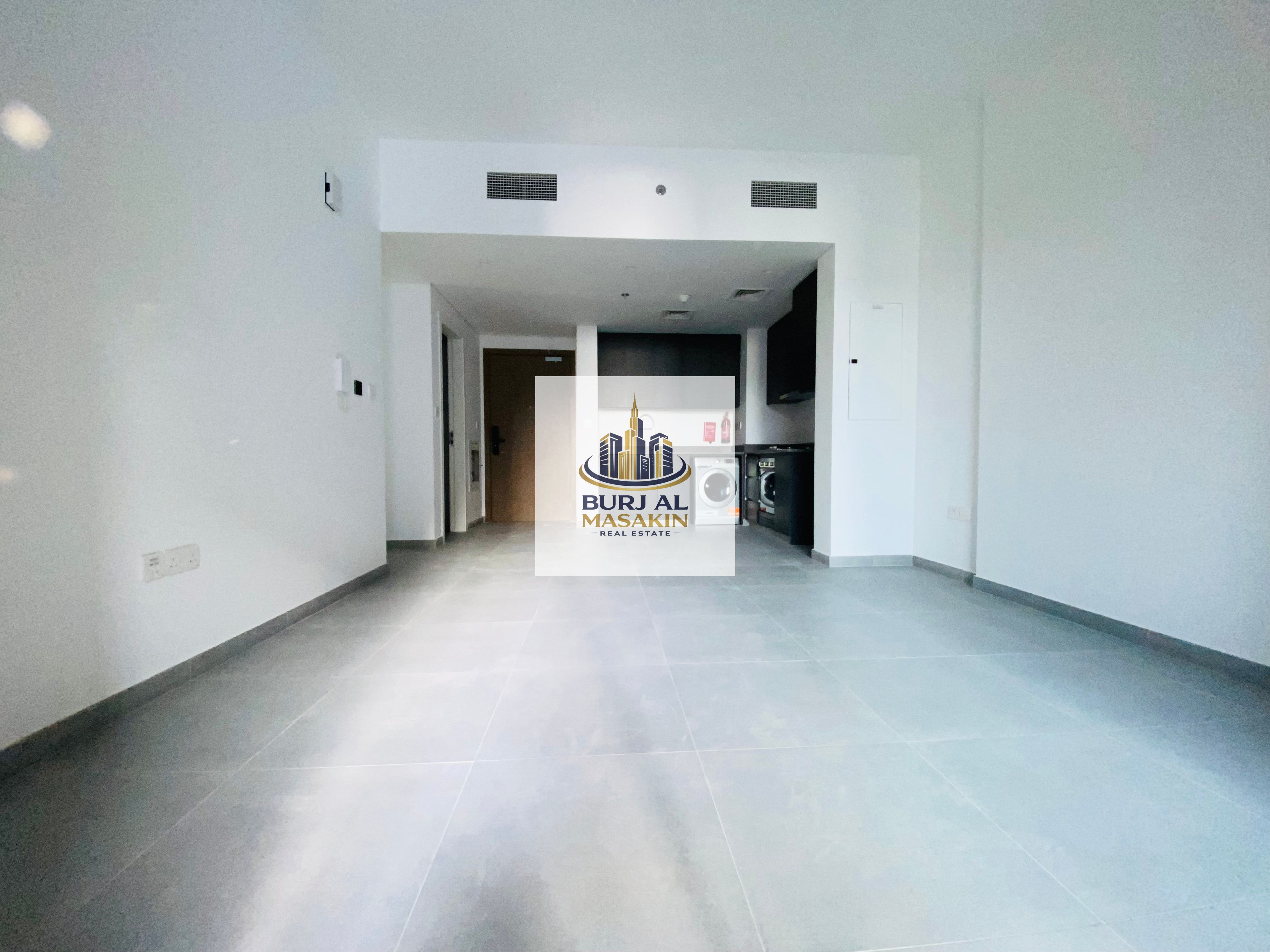 2 BHK Apartment for Rent | Tiraz, Al Jada | AED 95,000