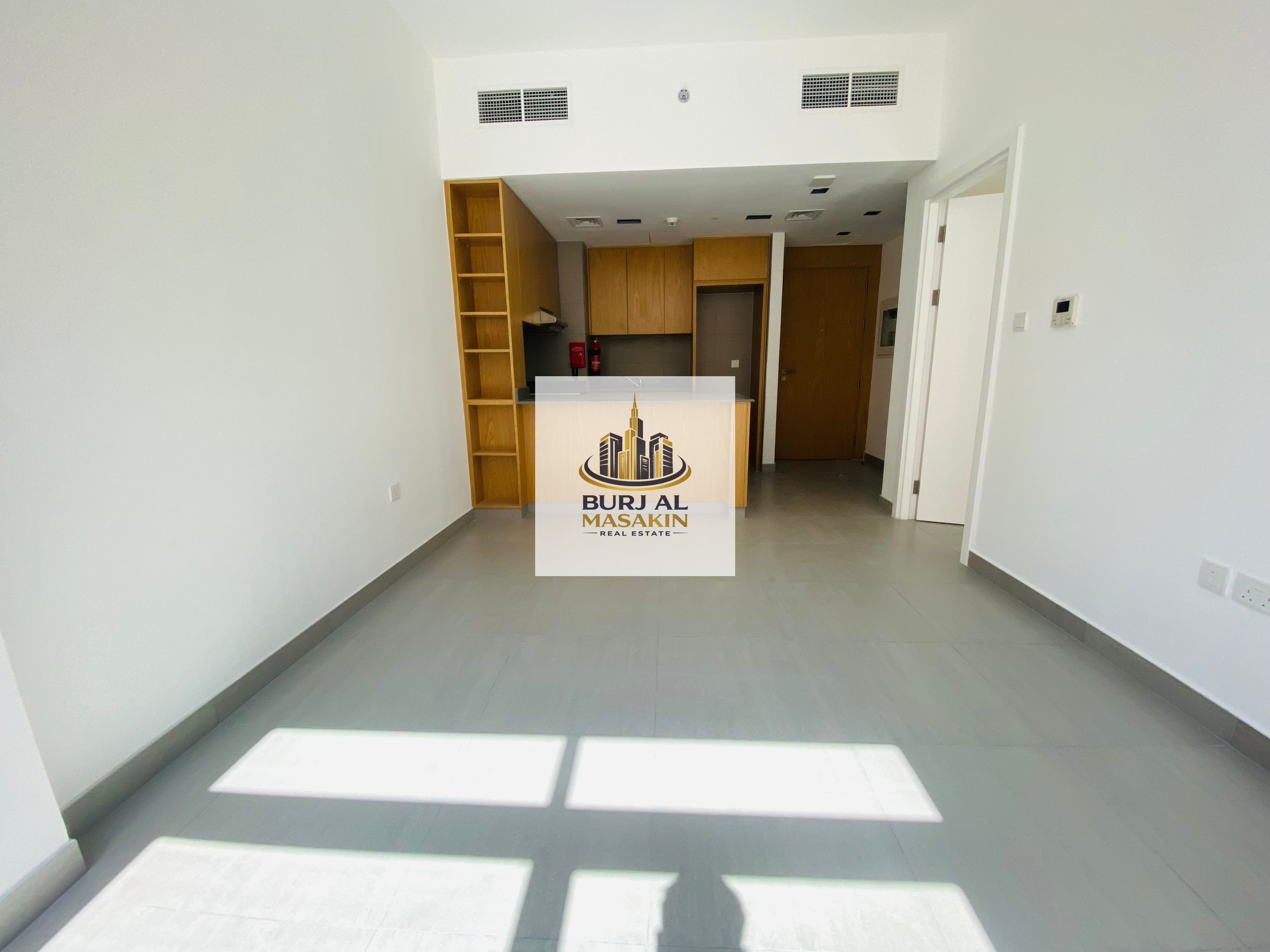 1 Bedroom Apartment for Rent with Community View – Al Mamsha Sharjah