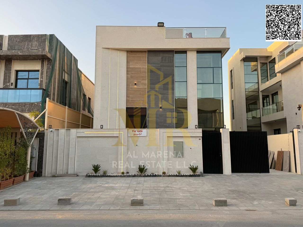 Villa directly from the owner, personal finishing, on a main street, close to all services, freehold ownership for all nationalities and without down