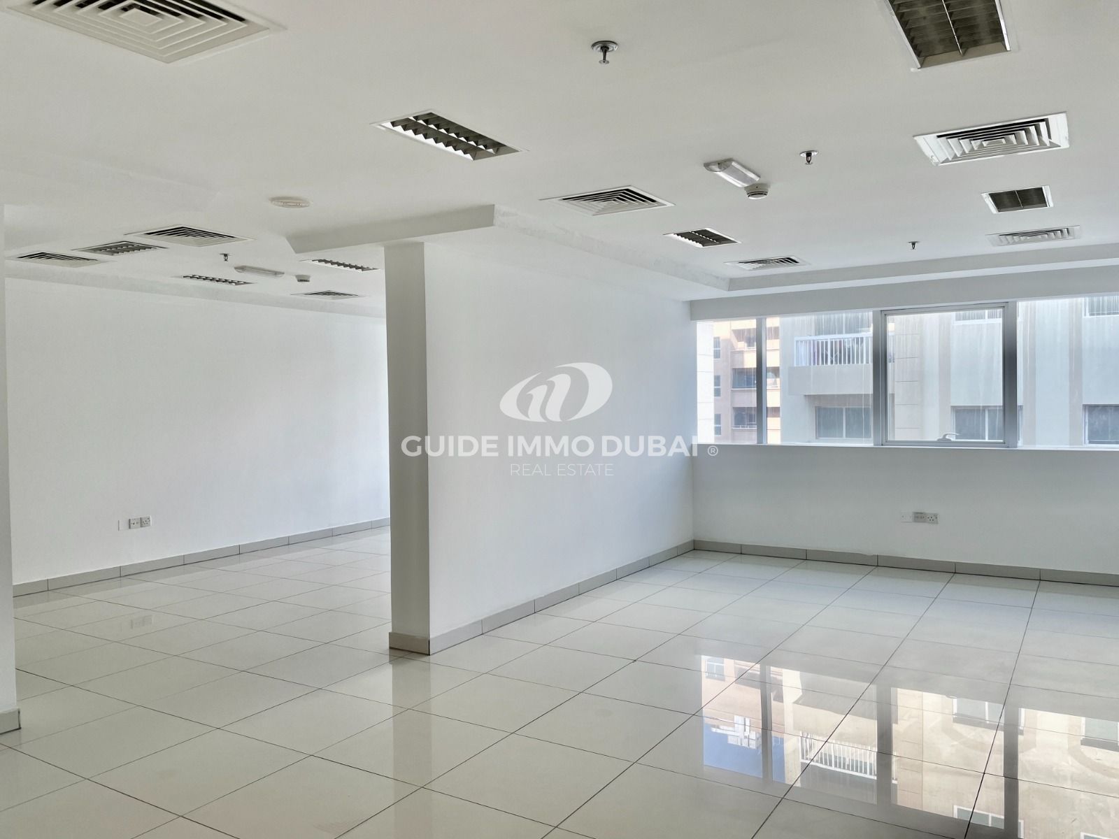 Fully-Fitted | Bright | Open Layout | Chiller Free