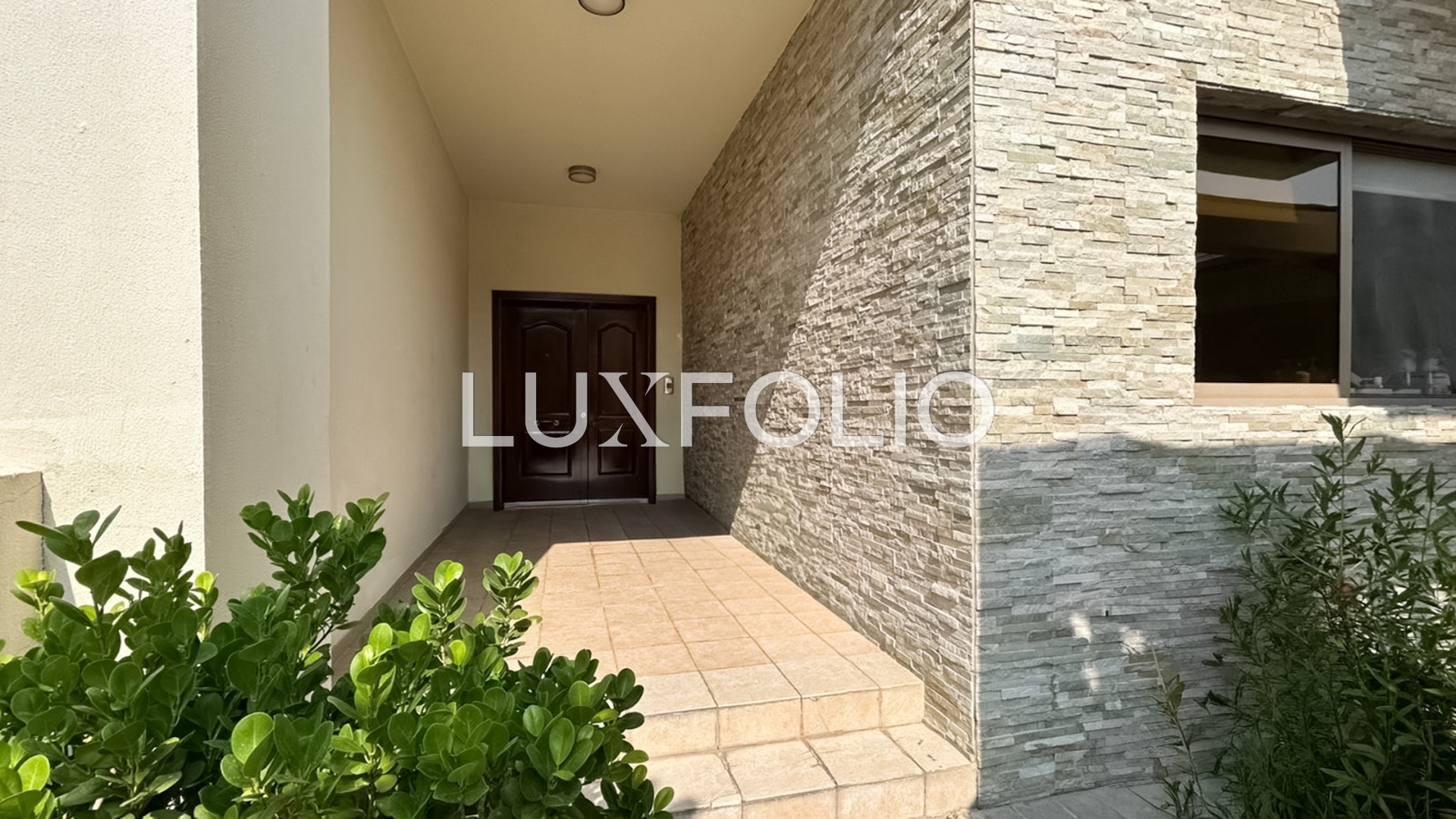 3 BR + Maid | Fully Renovated Landscaped Garden