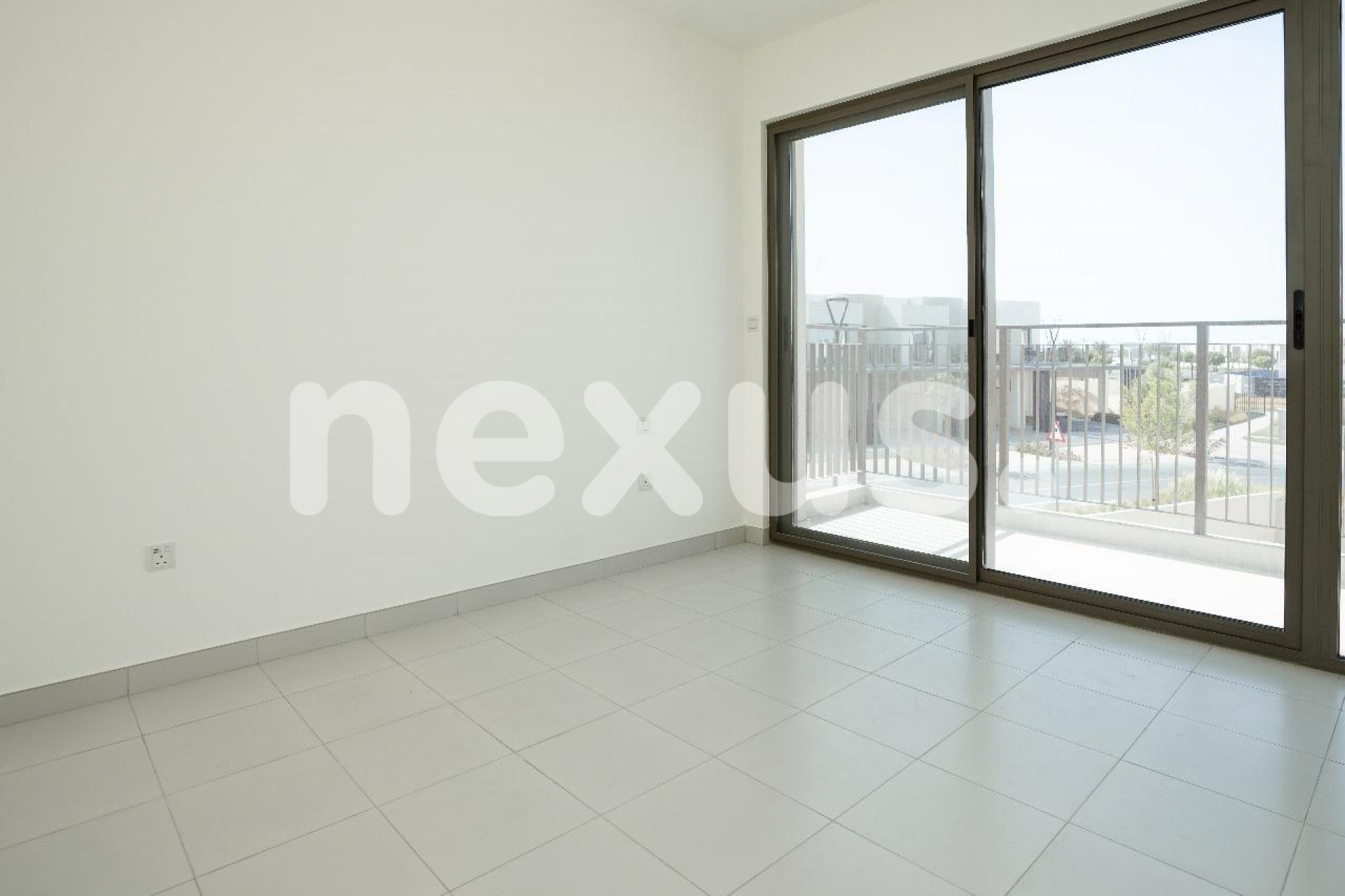 SPACIOUS 1BR | CANAL VIEW | READY TO MOVE IN