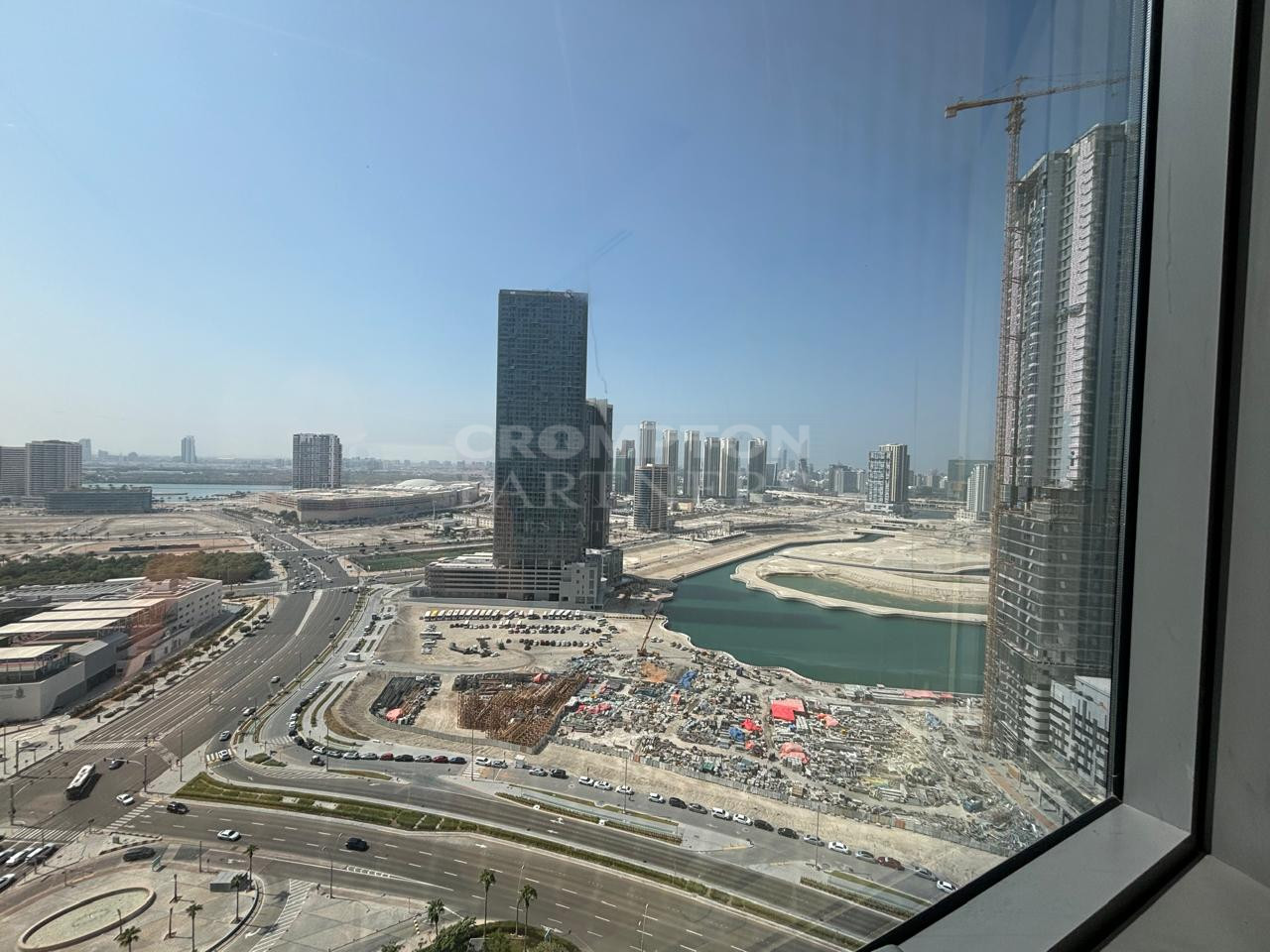 2br+Study I Prime Location I High Floor