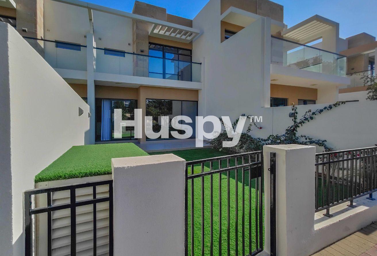 Vacant | Park Backing | Open Kitchen