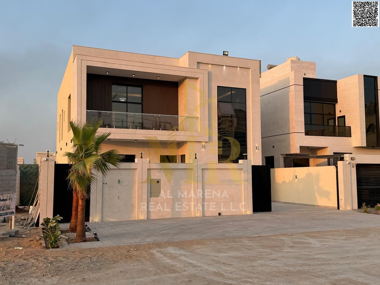 For sale in Al Amerah, Ajman - two floors and a roof, 5 master bedrooms, a majlis, a living room, and a maid's room! Freehold ownership for all nation