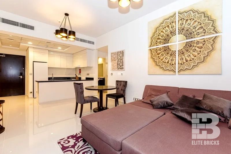 Fully Furnished | CommunityView | Hotel Living