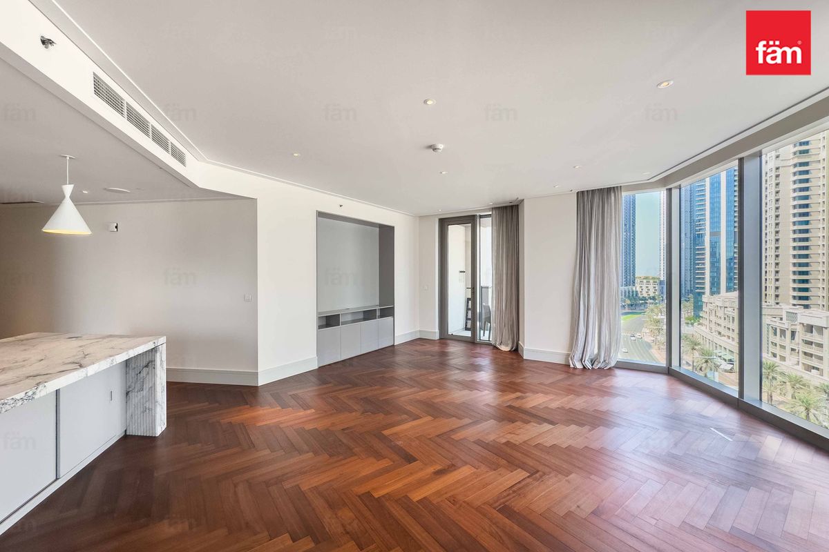 Serviced|Burj View|Upgraded|Unfurnished|Vacant