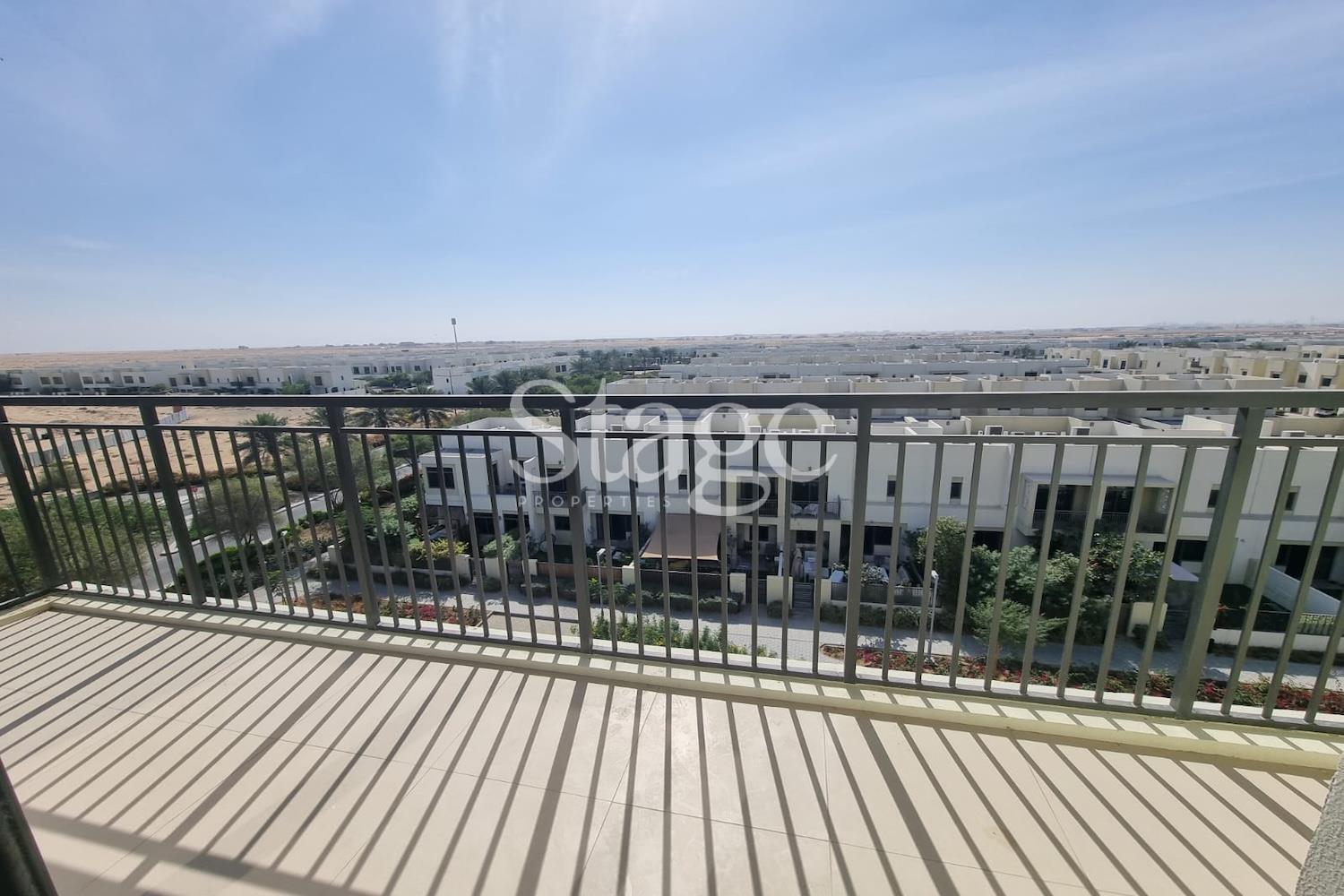 Corner unit | Modern 2-BR | Prime Location