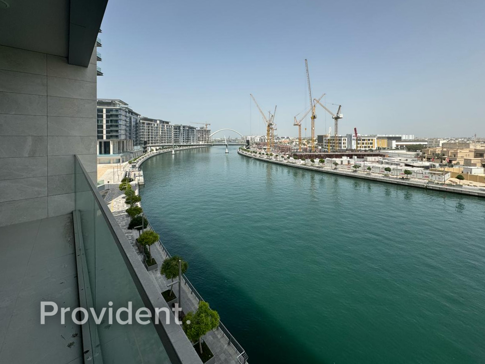 Full Canal View | Spacious | Waterfront Living