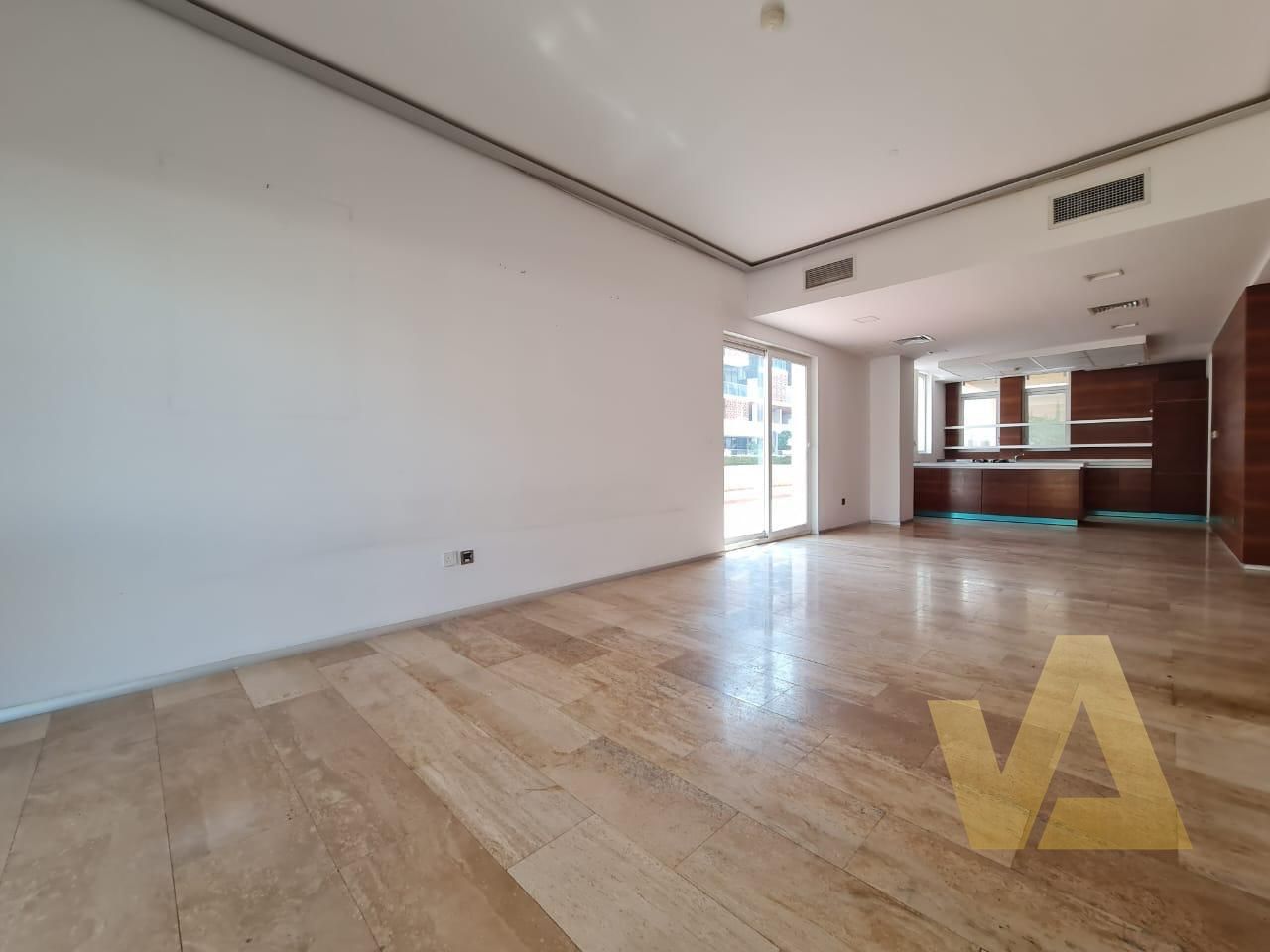 4BHK Villa+ Maid | Vacant | Huge Layout