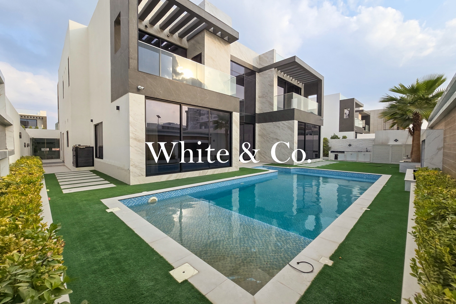 Turnkey Luxury | Quality Reno | Vacant