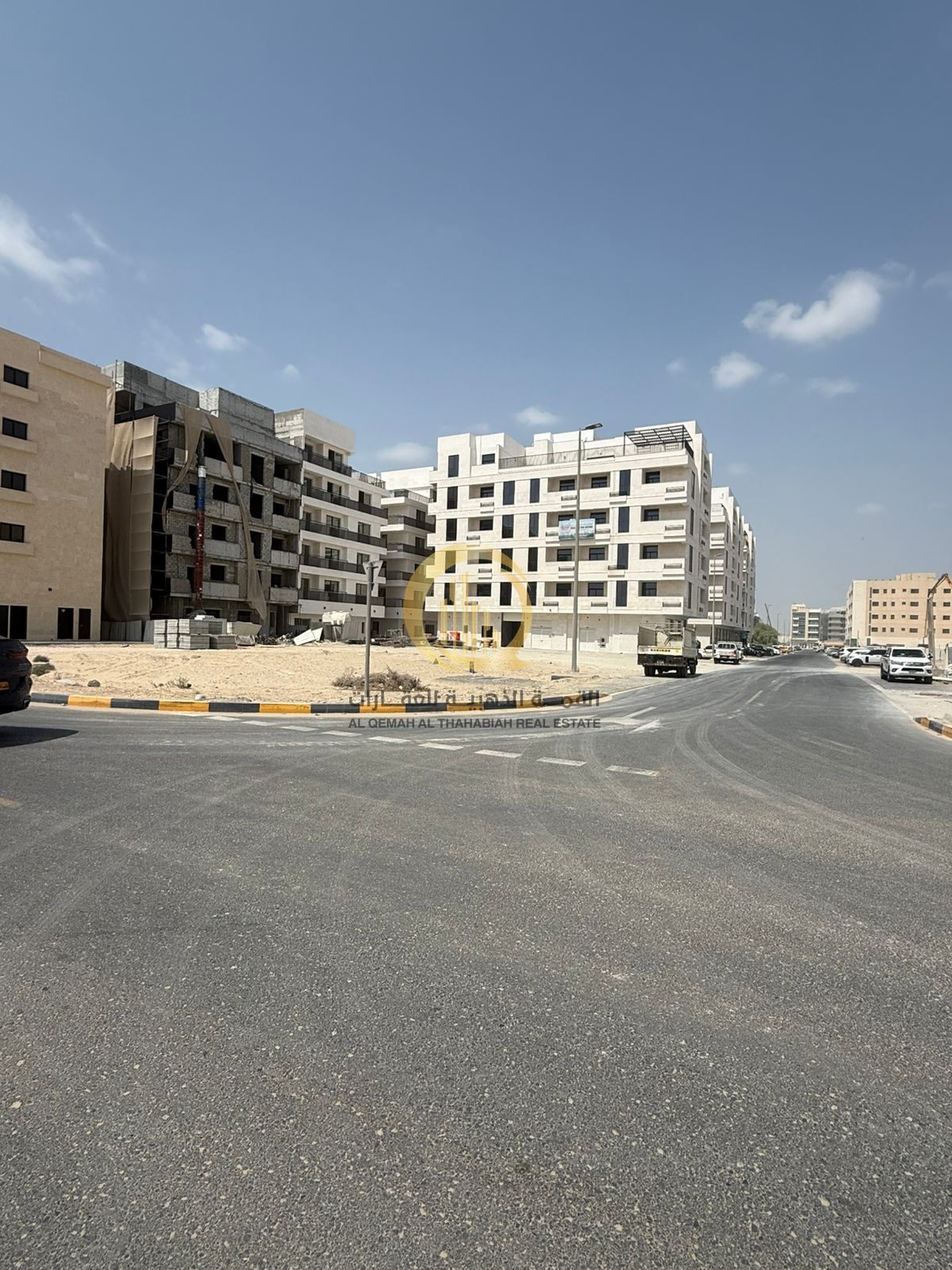 or sale: Comfmercial land in Al Falah area (Muweilah Commercial) Excellent location behind the mosque and the park Land area: 5,086 sq ft