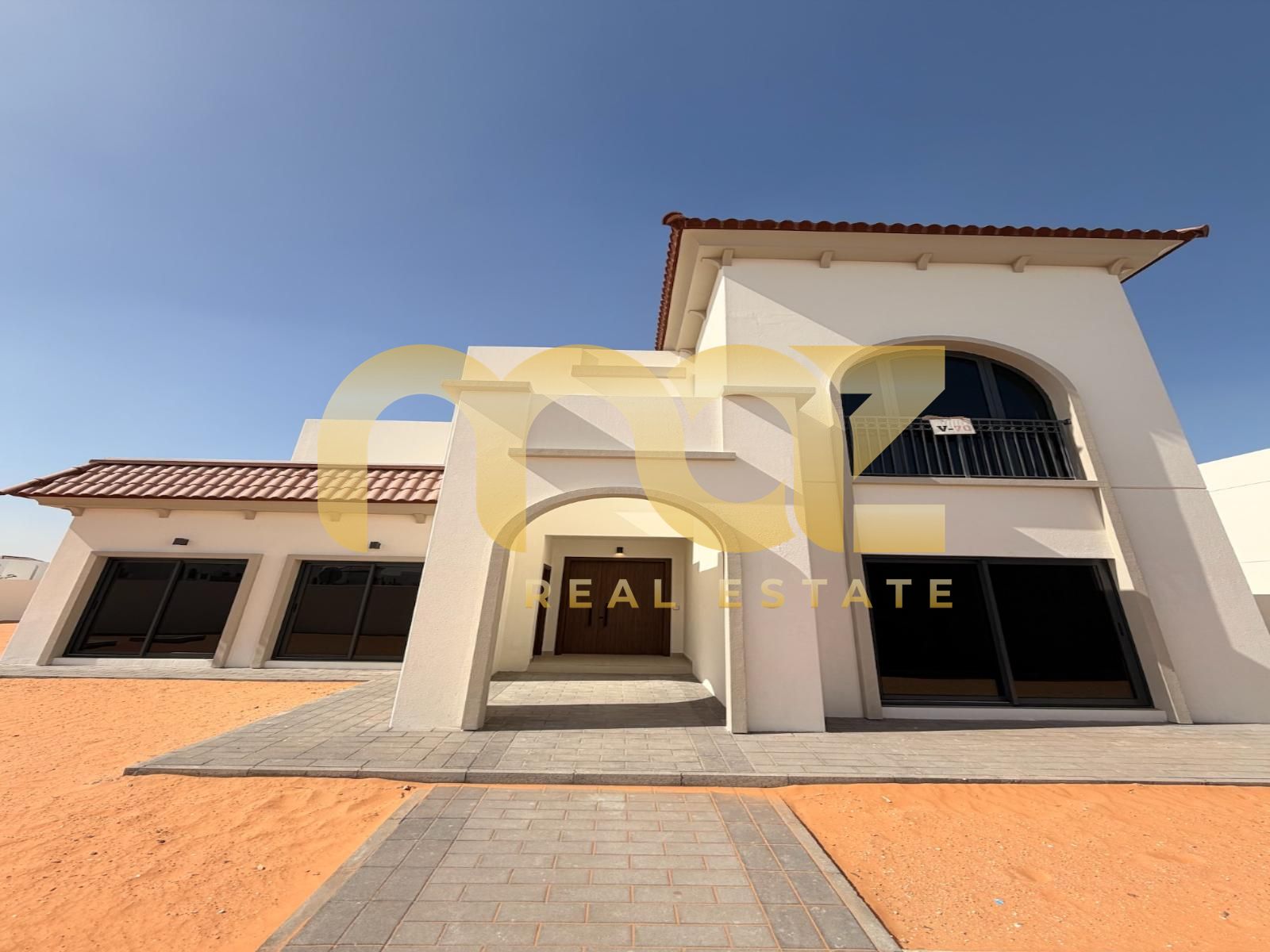 Single Row Corner Villa | Big Plot Area | Ready