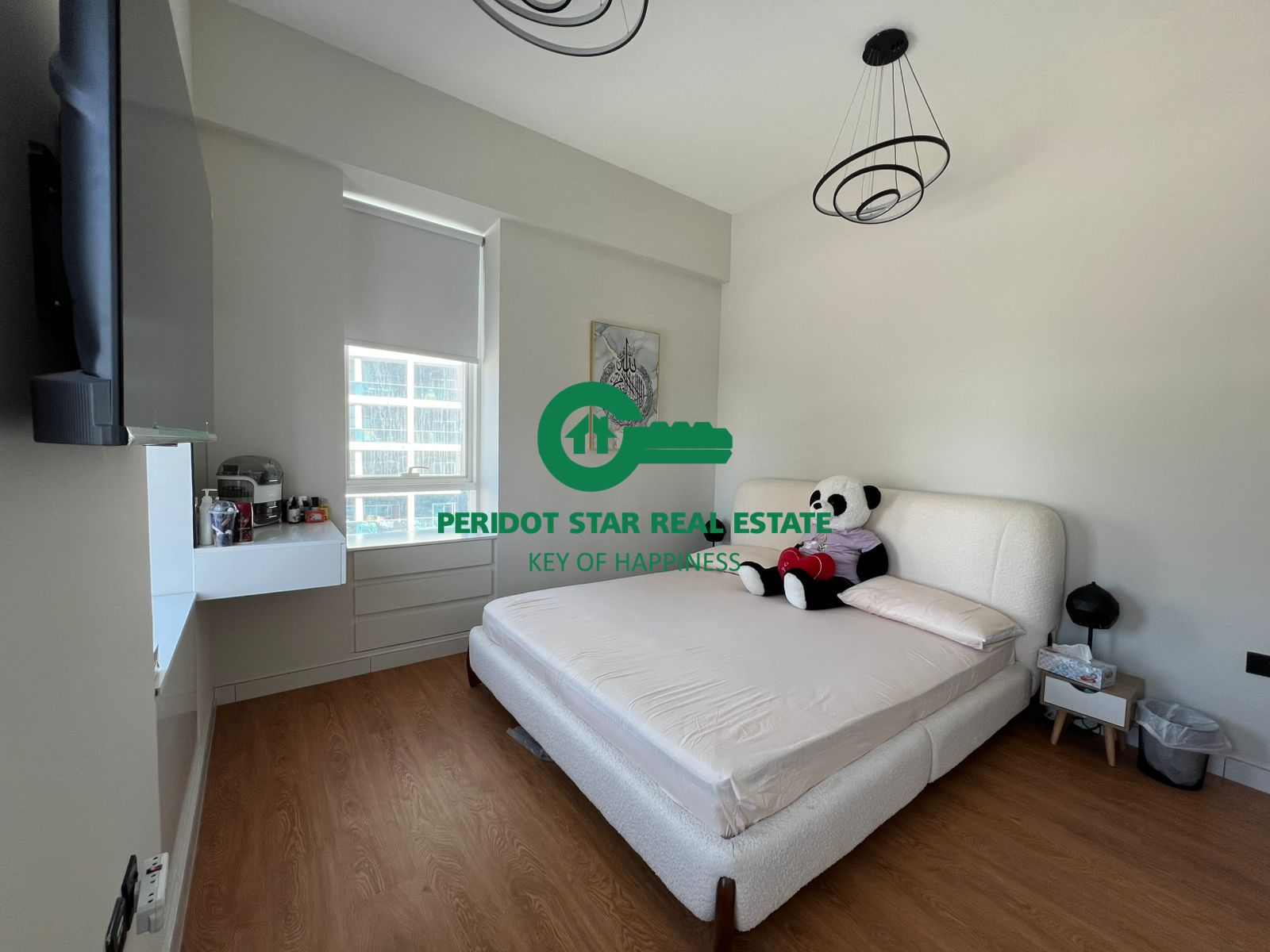 Spacious 2BR with Balcony and 2 Parking