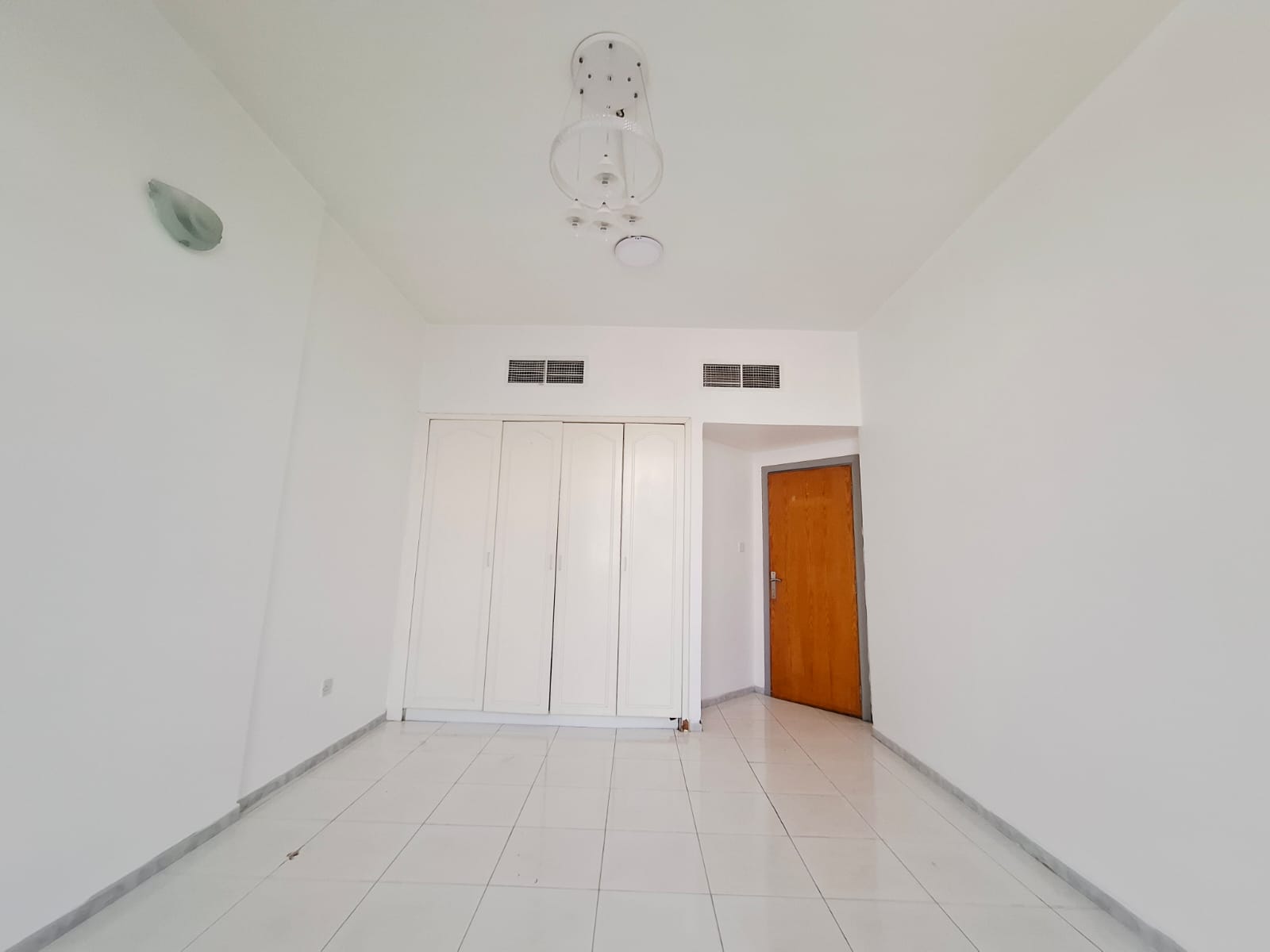 Lavish 2BHK | Chiller Free | Wardrobe | Closed Hall | Balcony | Prime Location | for family
