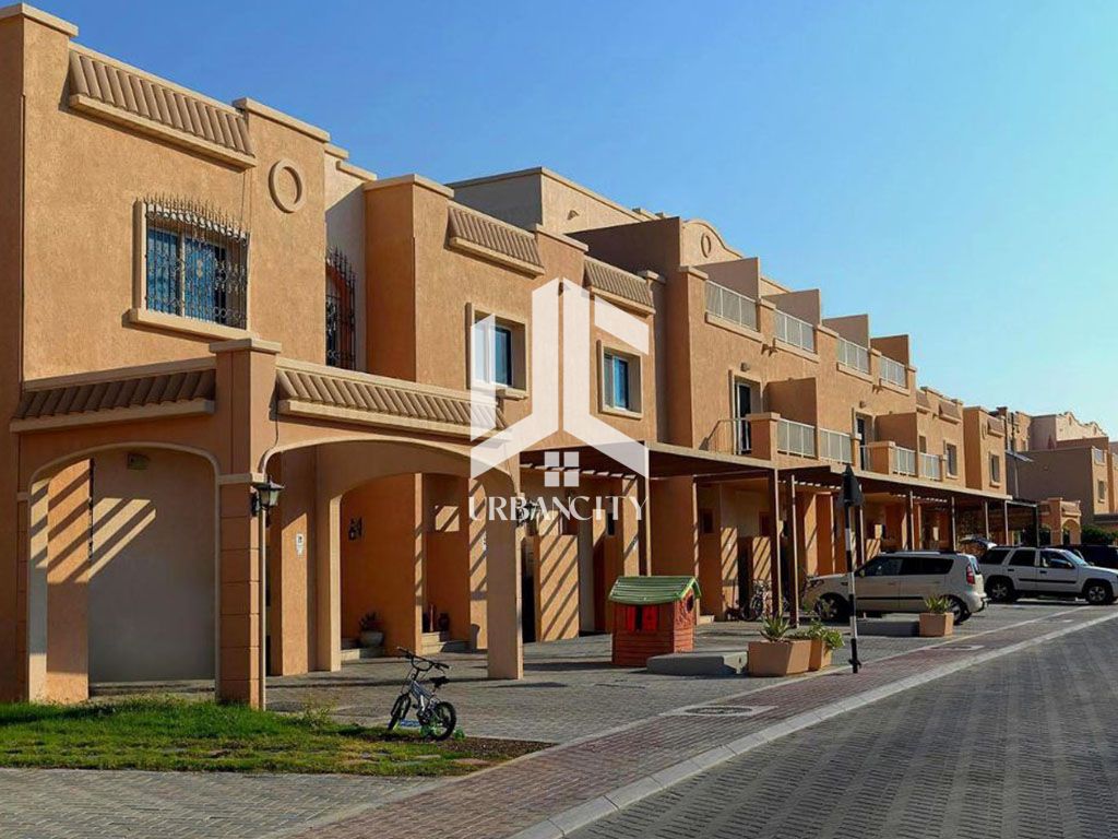 Investment Opportunity | Spacious Villa | Prime Location