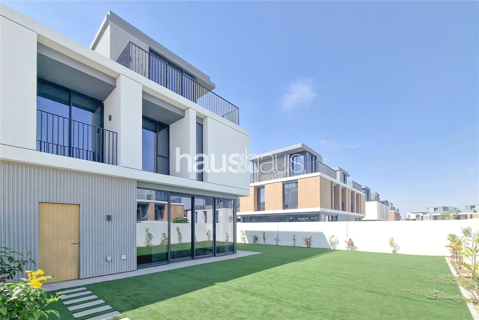 Family Villa | Landscaped | Huge Plot | Vacant