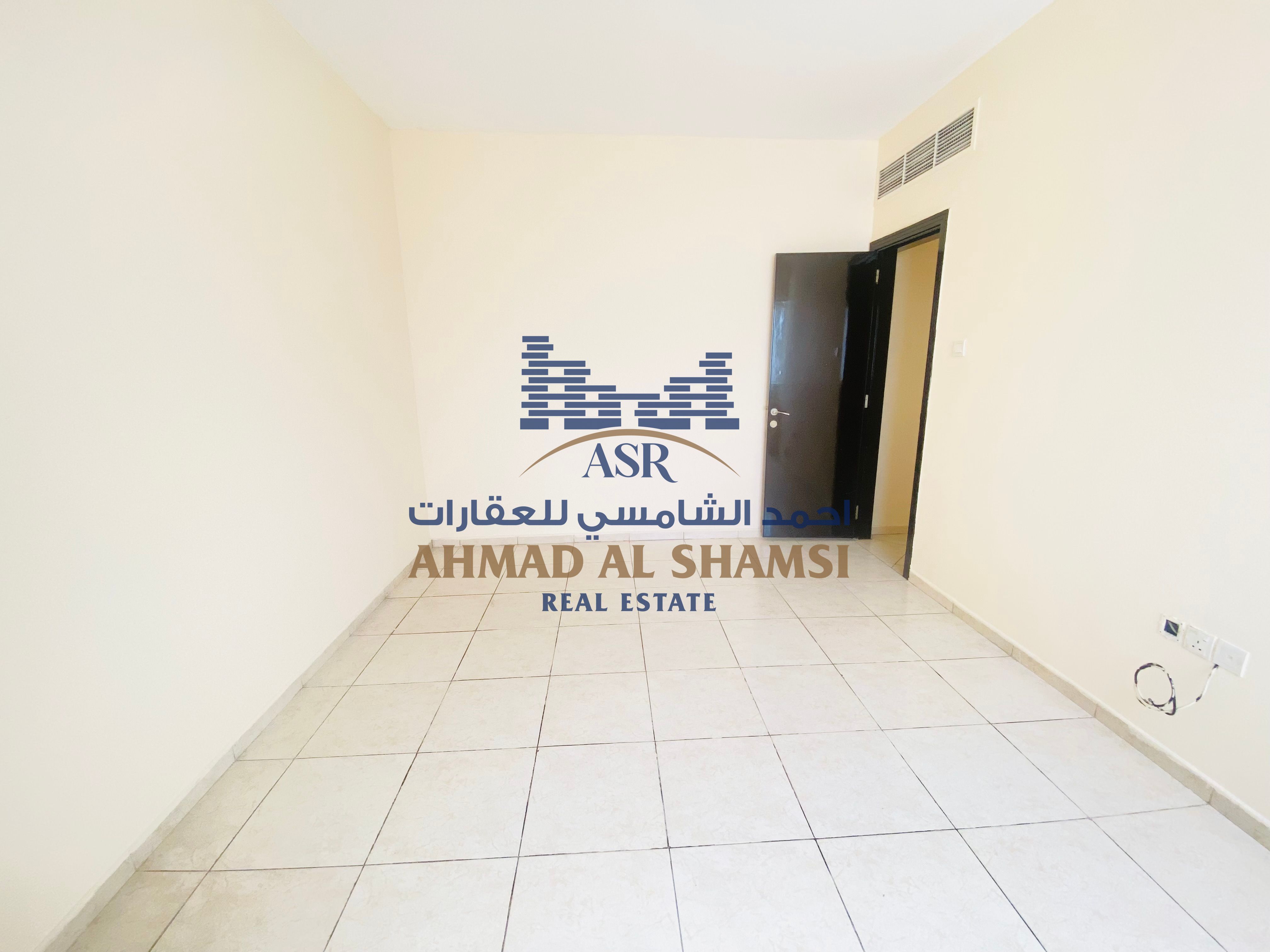 Welcome to Ahmed Alshamsi Real Estate Services! Dear Landlords, List your units with us for quick and best services. Highlights: * Chiller Free * Sea View * State of Art Gym * Community Area * Coffee Cafe * Redefined Location * High-Quality Finishes Unit