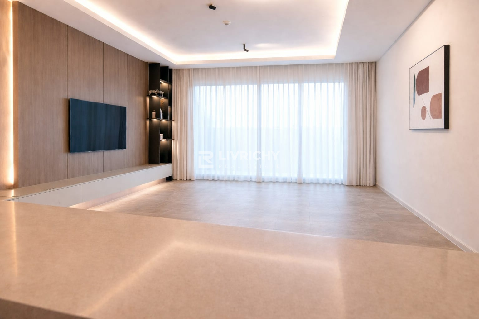 Unfurnished | Upgraded Unit | Park View
