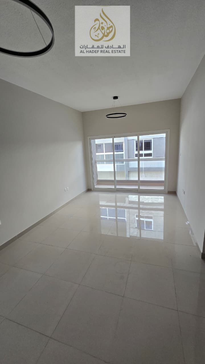New Building Opened – First Occupant A fantastic opportunity to live in a brand new building with excellent finishes and spacious living areas