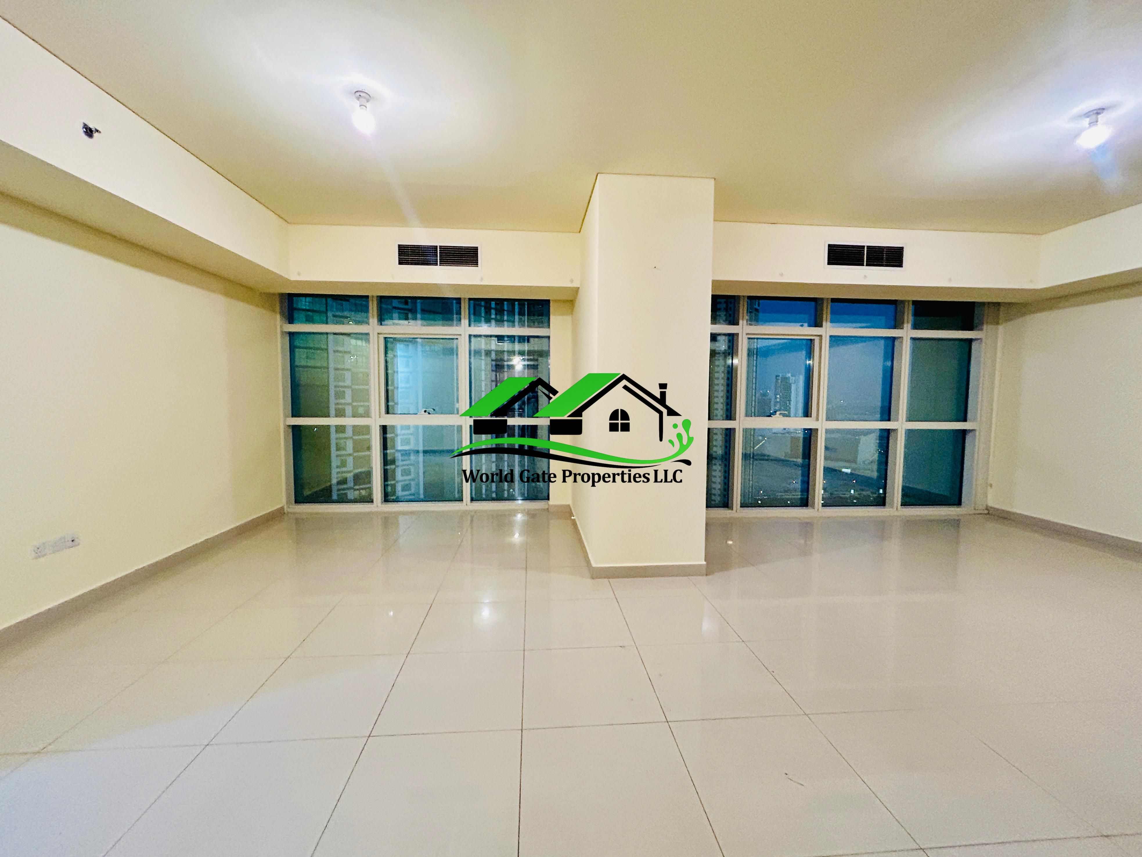 Spacious Unit High Floor Ready To Move