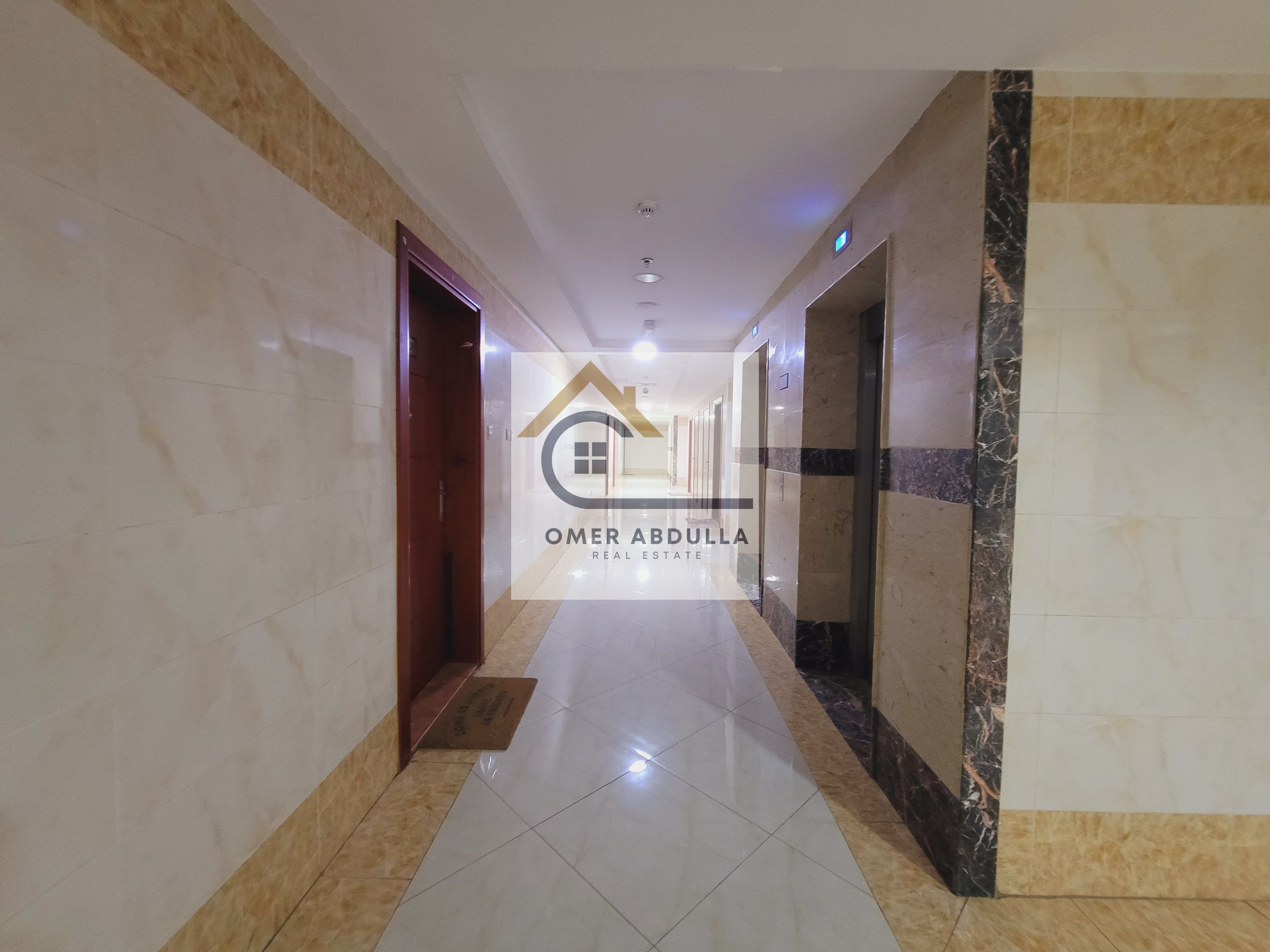 Like A Brand New 1BR / / Clos To All School Only