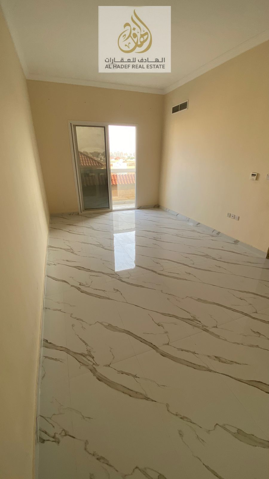 Two Bedroom Apartment with Living Room and Distribution Hall, 3 Bathrooms, Second Tenant, Open View, Separate Living Room, Spacious Layout, Central Ai