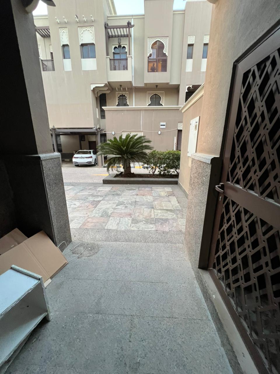 Family villa in Al Rifa’a, Sharjah 4 master bedrooms, spacious hall, maid’s room Prime location near the Corniche and services