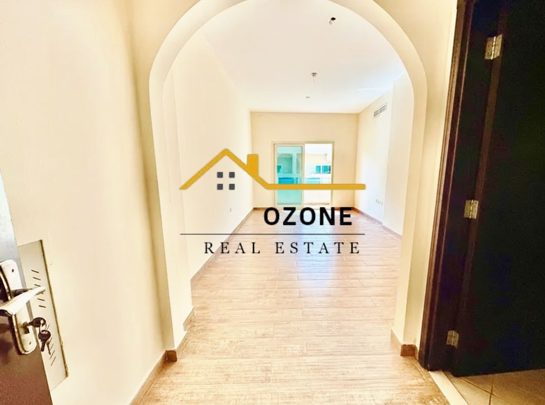 6 or 12 CHEQUE PAYMENT ACCEPTED - FAMILY RESIDENCE - OPPOSITE NEW MUWAILEH PARK
