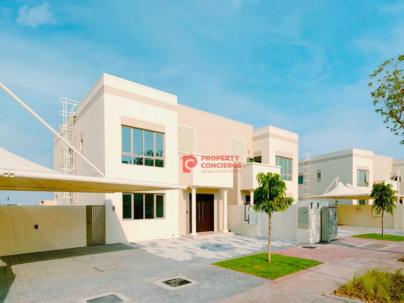 Huge Brand New 4BR Villa | Maid Room | Community