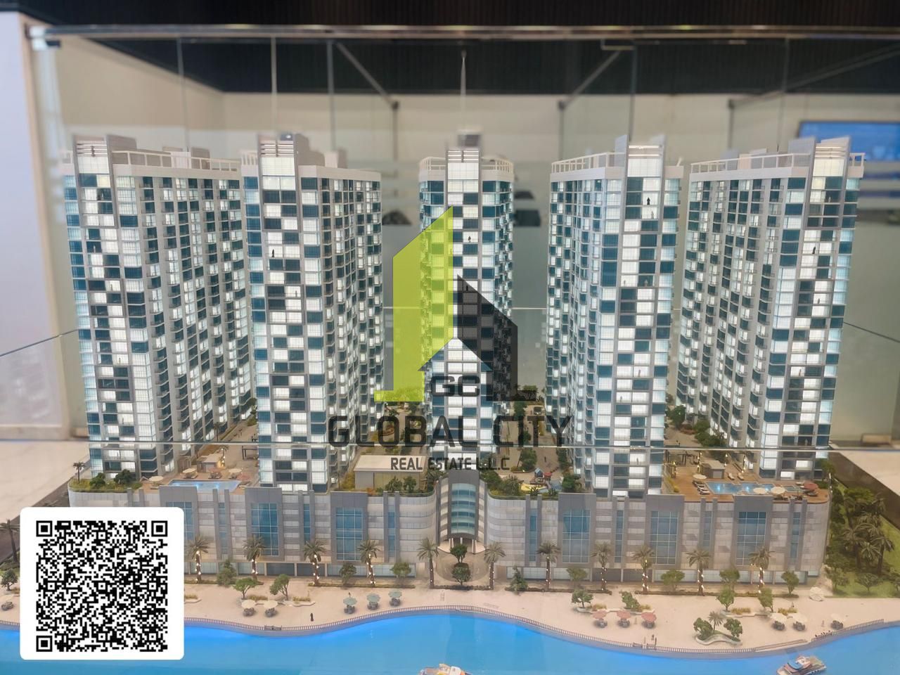 Elegant 1 Bedroom Apartment | Creek Tower | 1,112 Sq. Ft