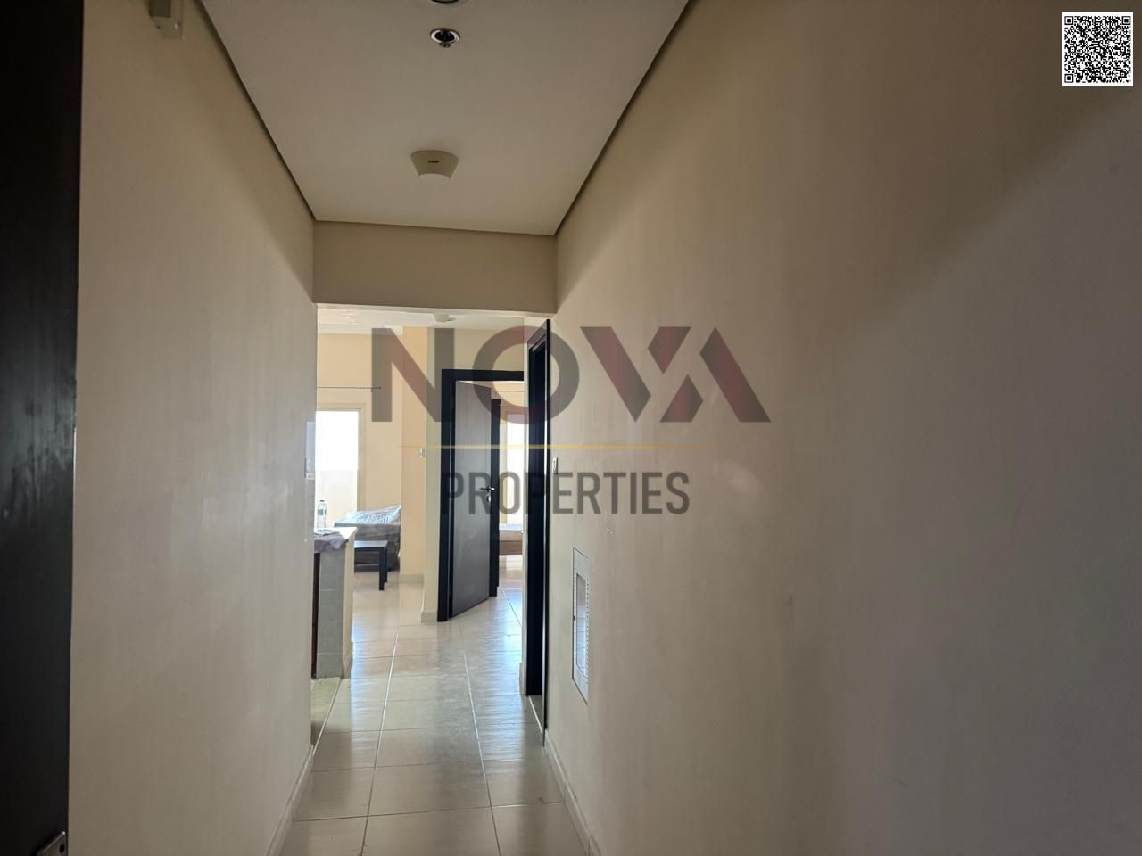 1BHK AVAILABLE||FOR SALE||LILIES TOWER||WITH PARKING||BEST OPPORTUNITY FOR INVESTMENT AND LIVING.