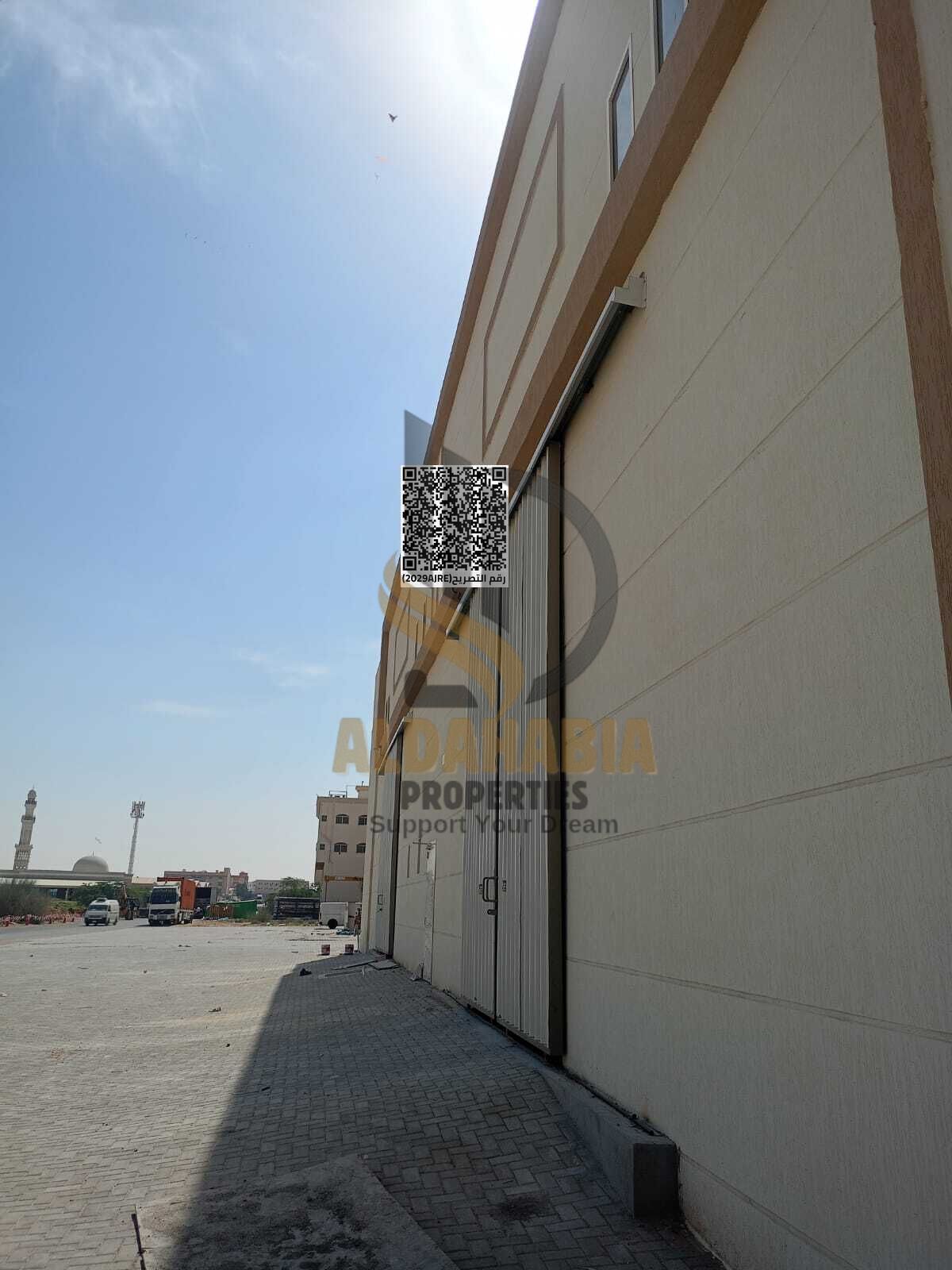New 3700 Sqft Warehouse UAQ