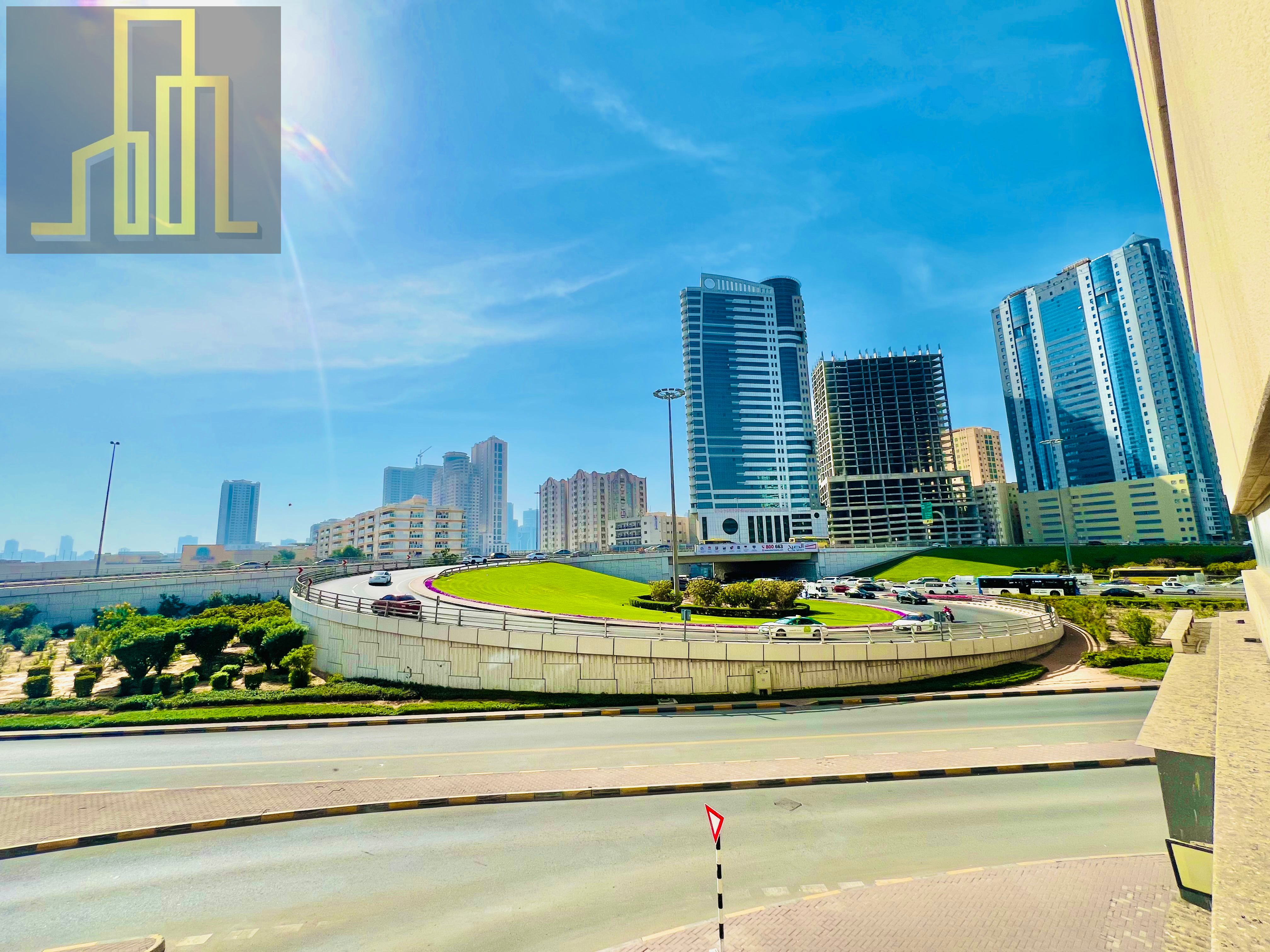Bright & Spacious Apartment – Al wahda -|| Close city center