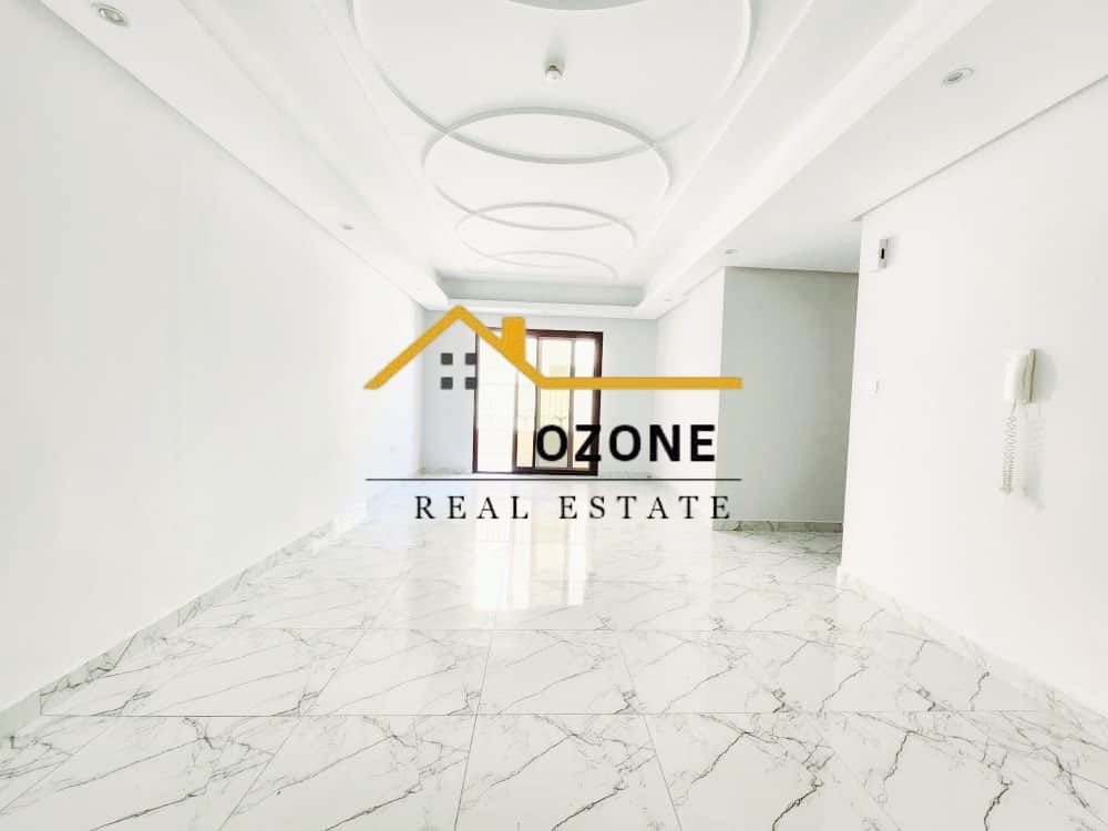 Luxury 3bhk Apartment with Balcony and Parking //Family Building near to park and mosque
