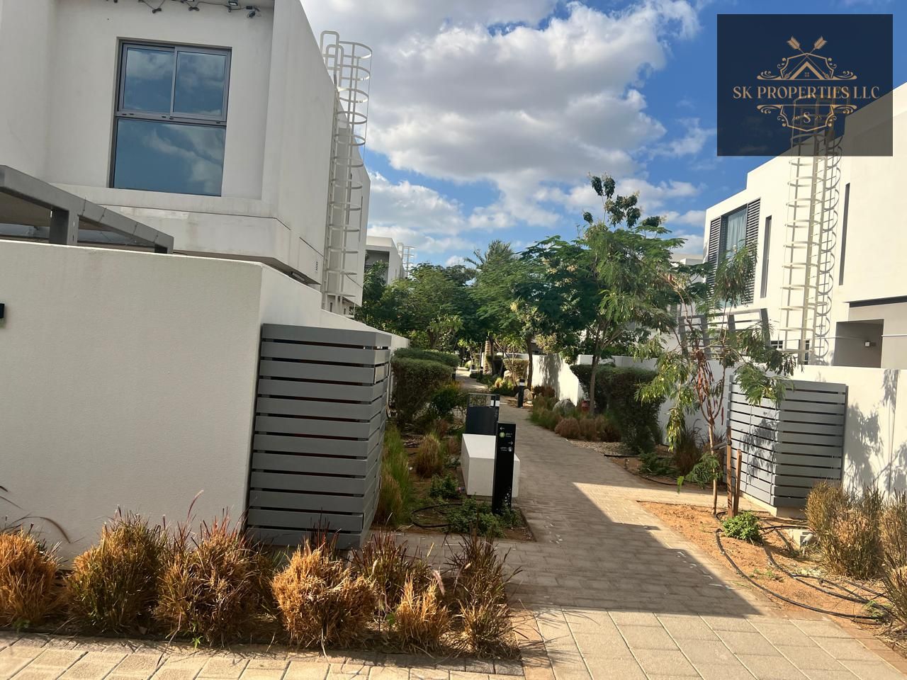 Gated Community | Ready to Move | Prime Location