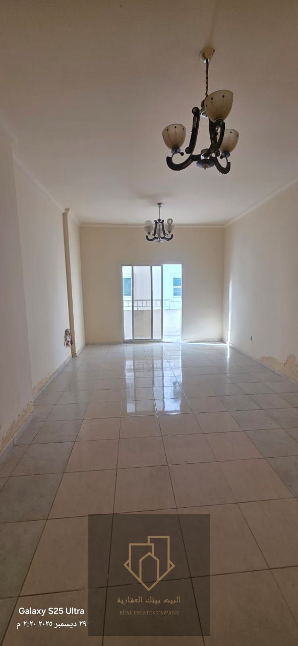 Premium Living Opportunity: Spacious 1-bedroom apartment with living room, balcony, and natural light, in a quiet building behind Grand Mall, ideally located close to all amenities.