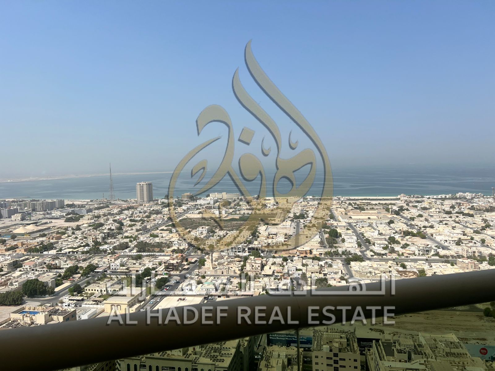 3-bedroom apartment for rent – Sharjah / Al Majaz 3 A prime and quiet location in the heart of Al Majaz 3 Apartment Details: 3 bedrooms Spacio
