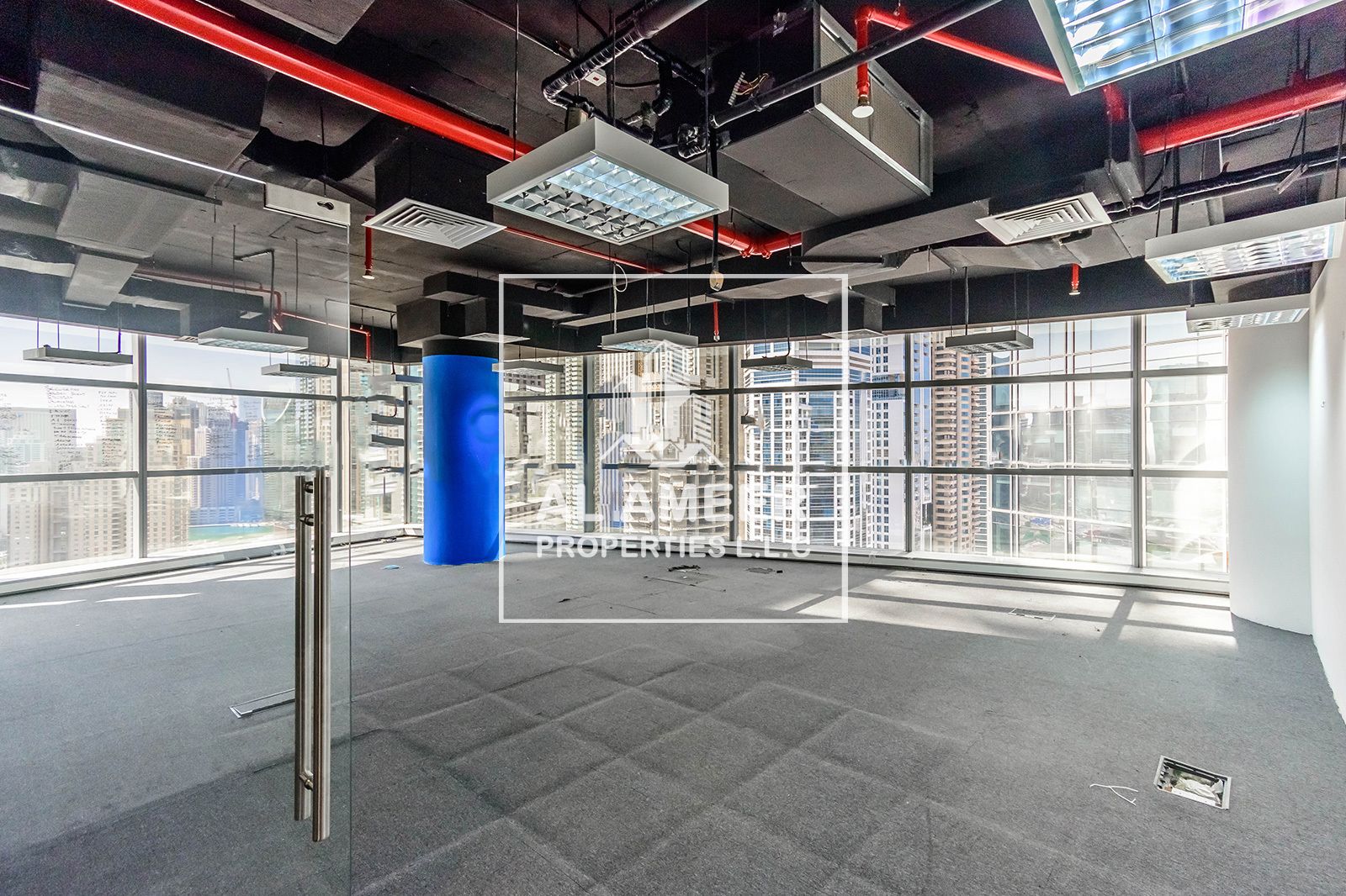 Natural Light Office | Prime Location