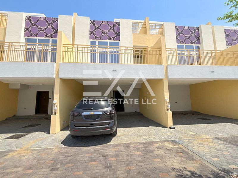 Spacious Layout I Best Deal I 3BR + Storage