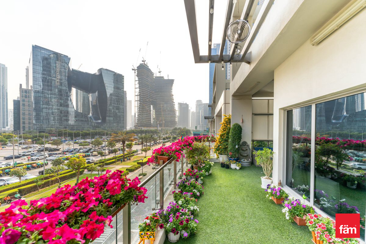 Big Layout | Prime Location | Large Balcony