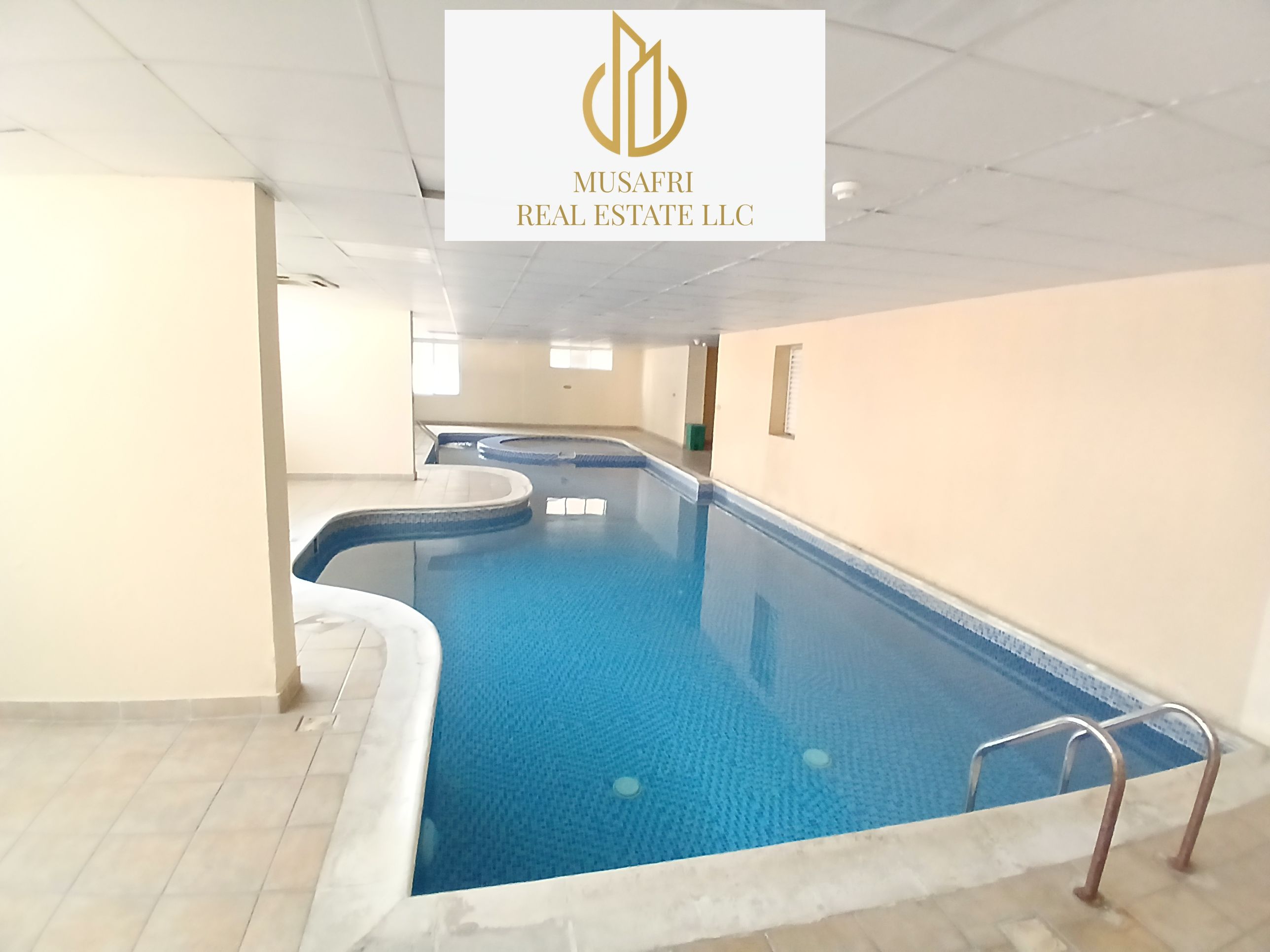 NO COMMISSION //LIVE LIVE//PRIME LOCATION//CLOSE TO DUBAI//FAMILY BUILDING//WITH BALCONY & GYM POOL FREE//