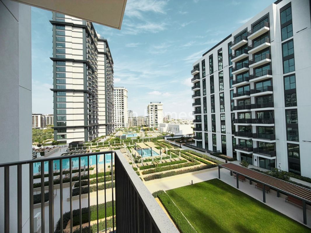 Brand New | Chiller Free | Pool View