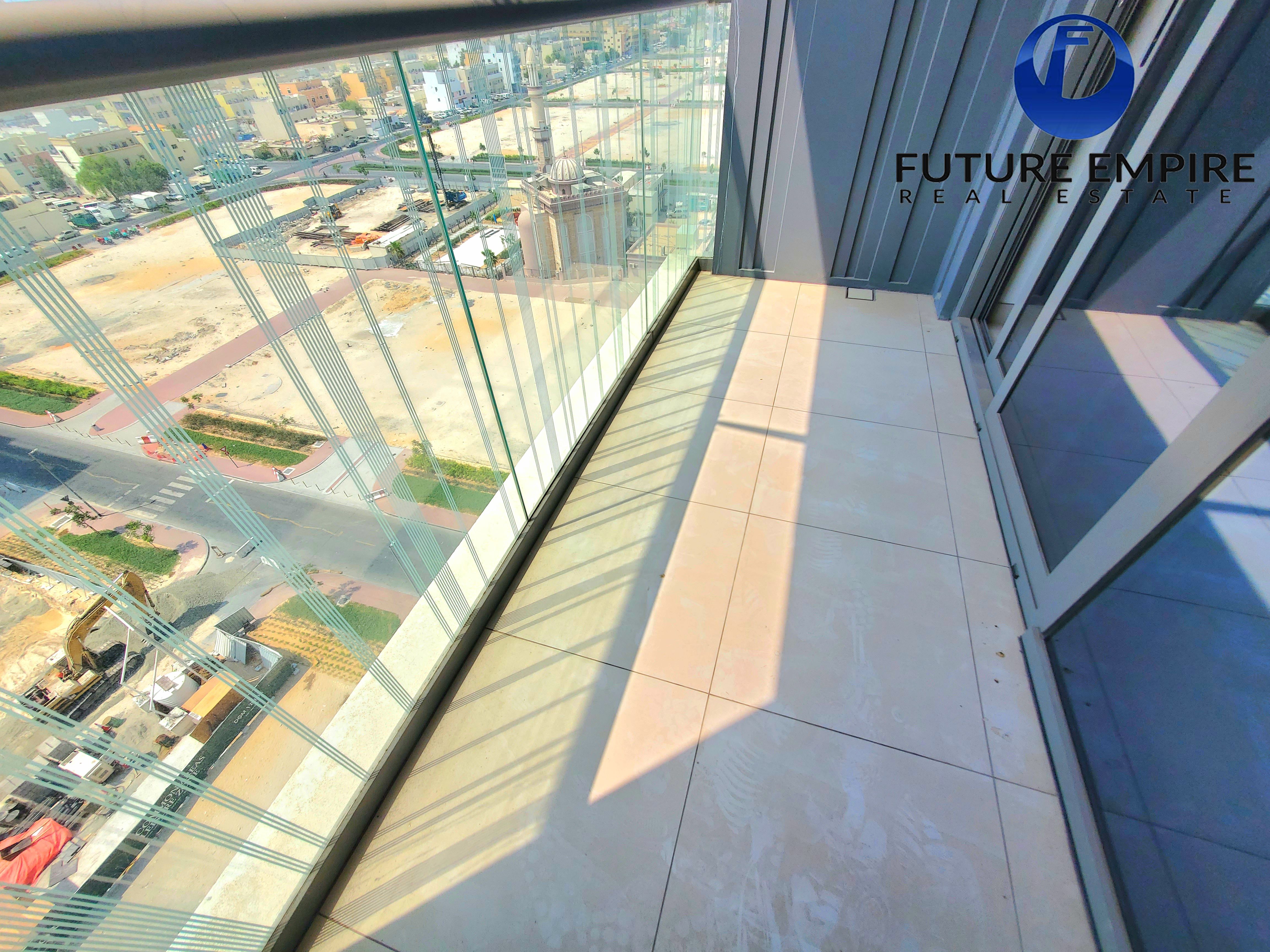 Top Tower | All amenities | Near World Trade