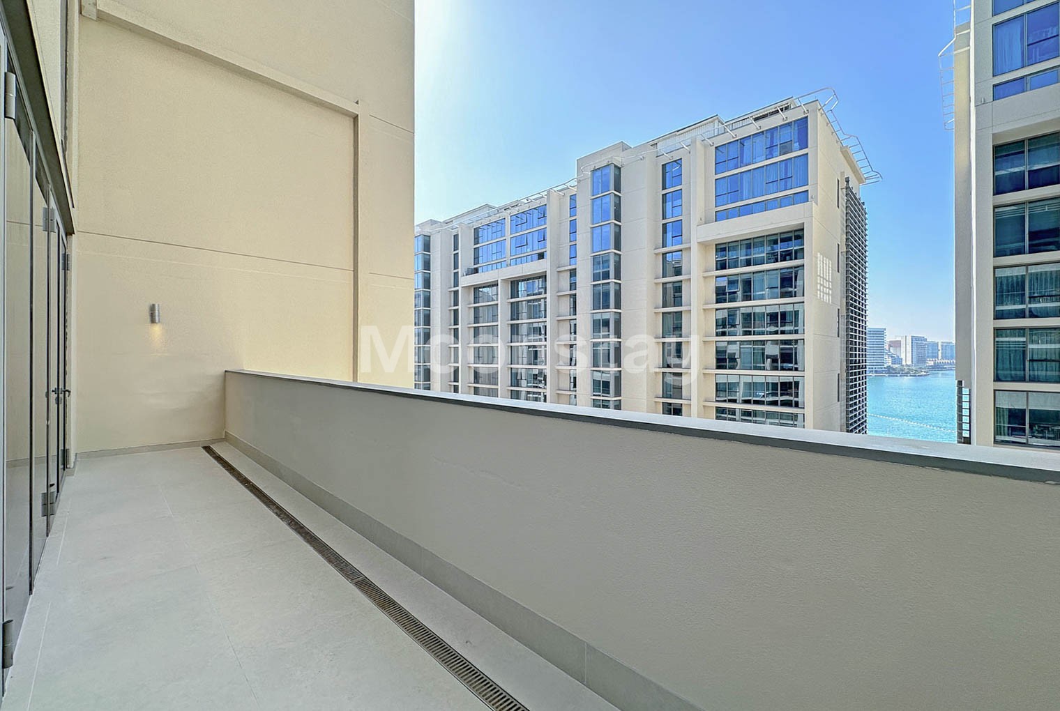 Superb Duplex | Vacant | Beach Access