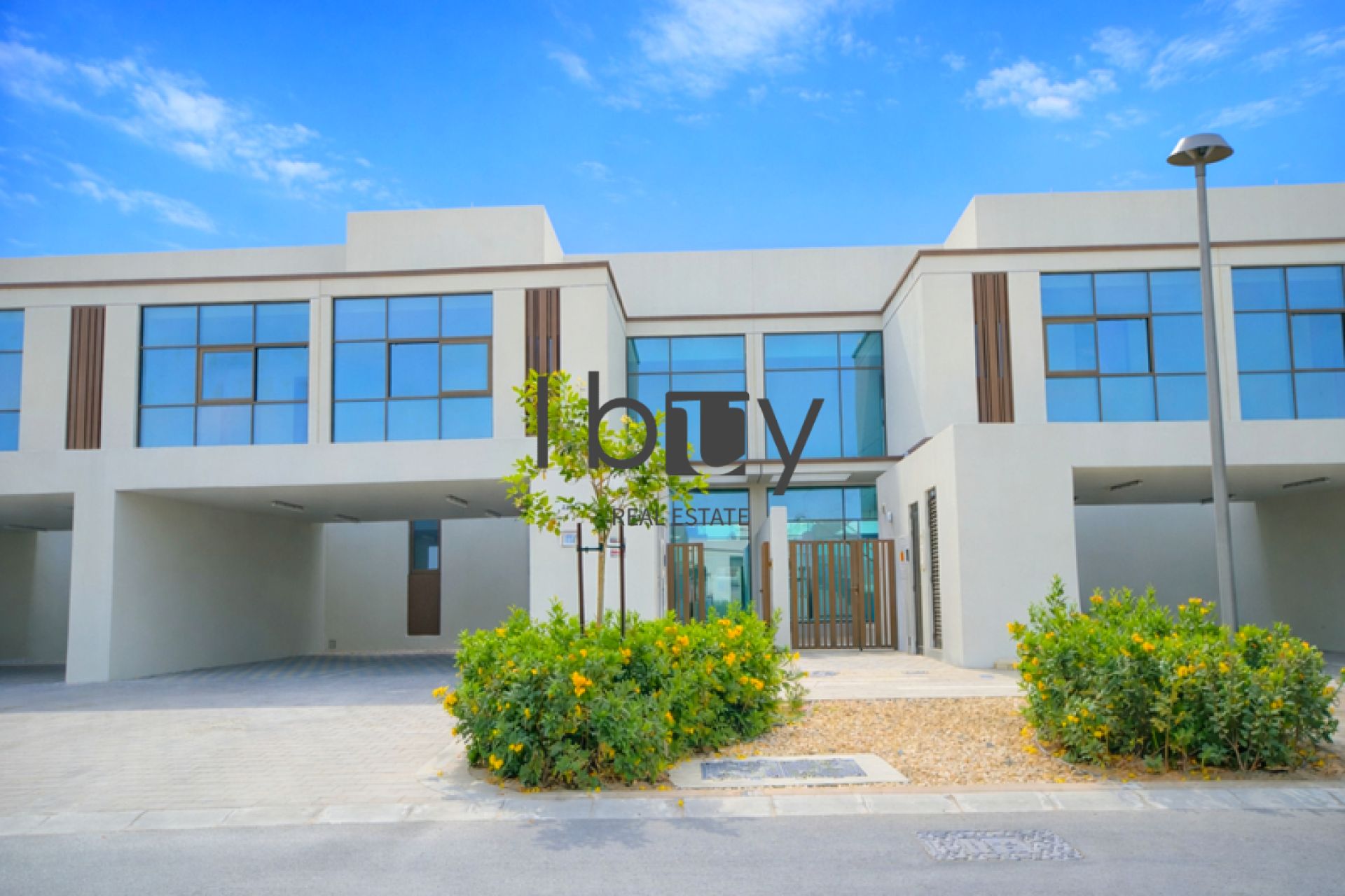 Brand New | First Occupant | Massive Layout |