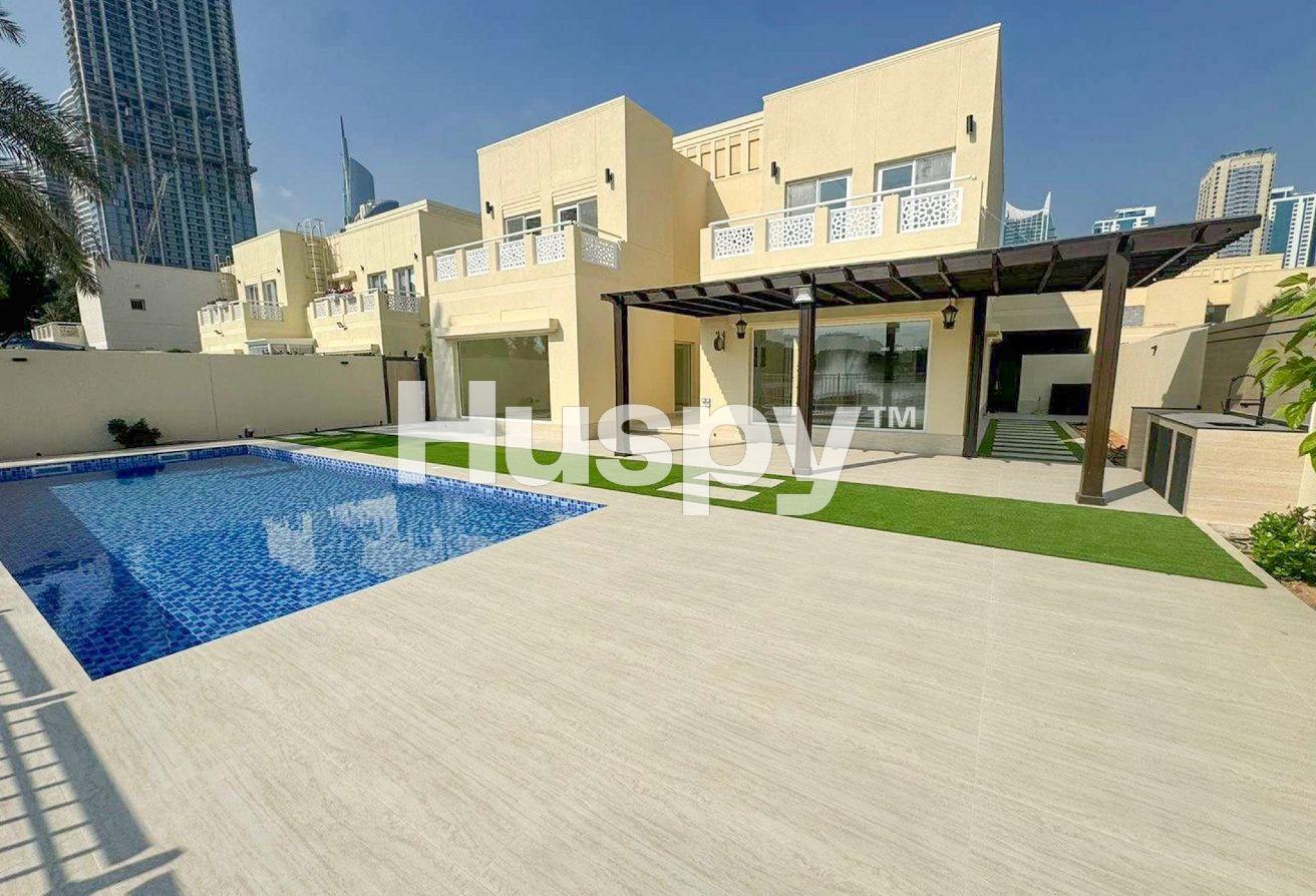Lake View | Private Pool | Upgraded