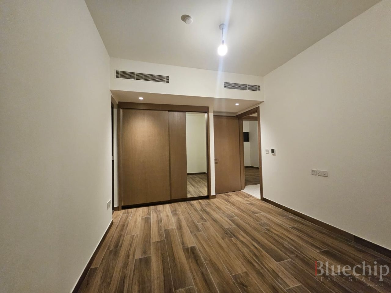 Spacious Layout | Wooden Floor | Semi Detached