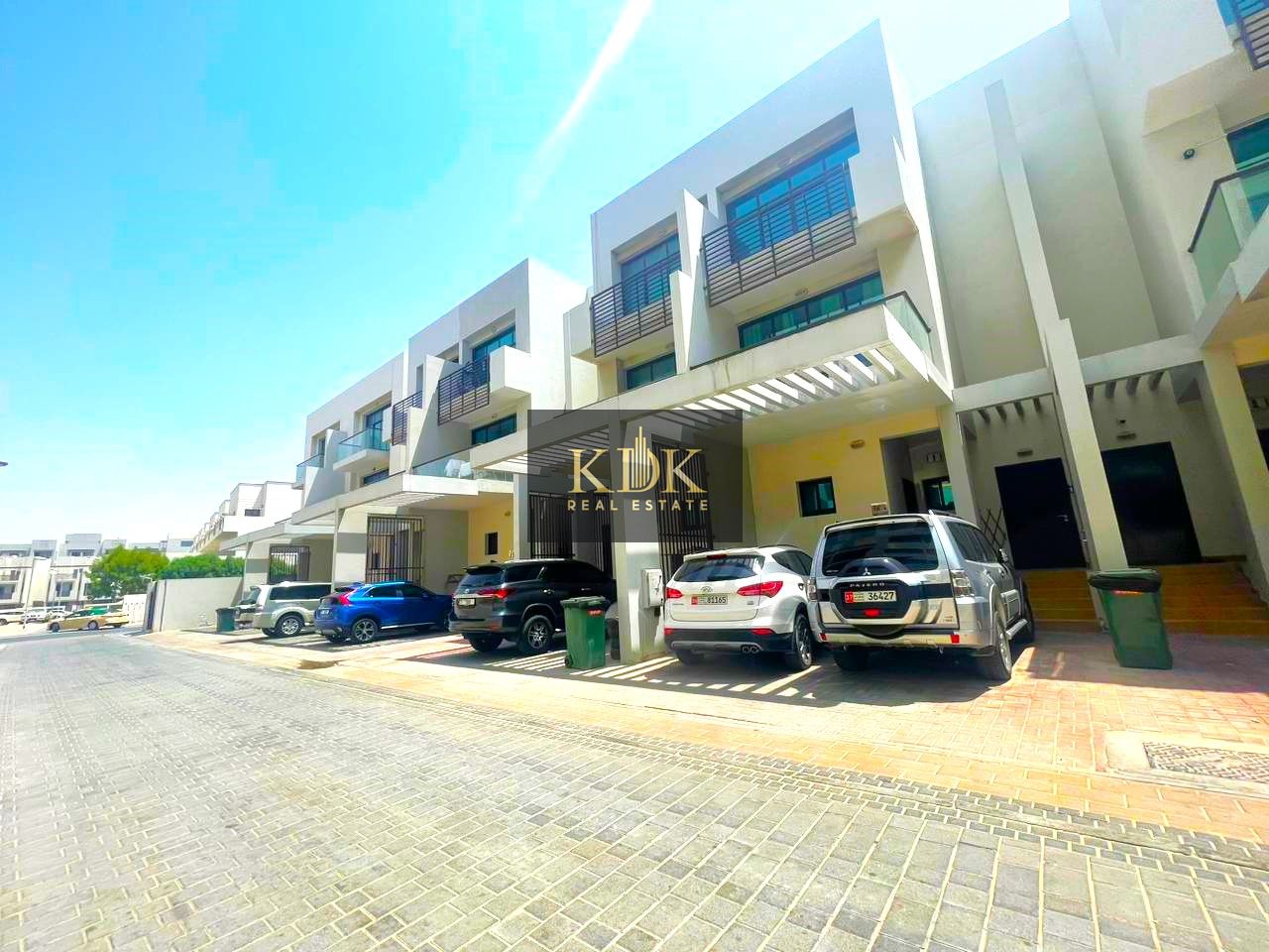 G+2 | 4BHK + Maid Room | Private 2 Parking