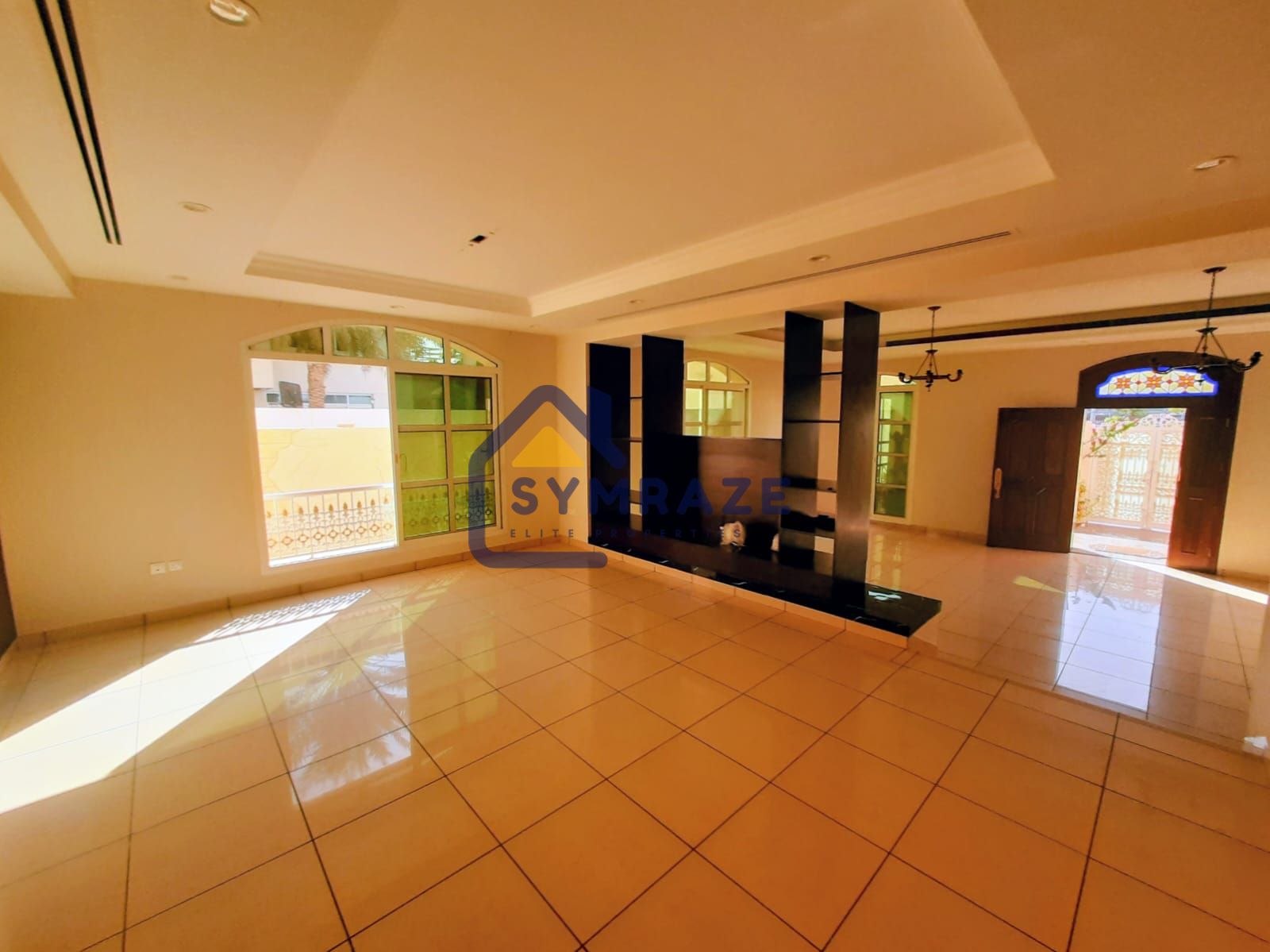 SPACIOUS 5BR + MAID VILLA | NEAR TO PARK | COMMUNITY VIEW | BIG SIZE